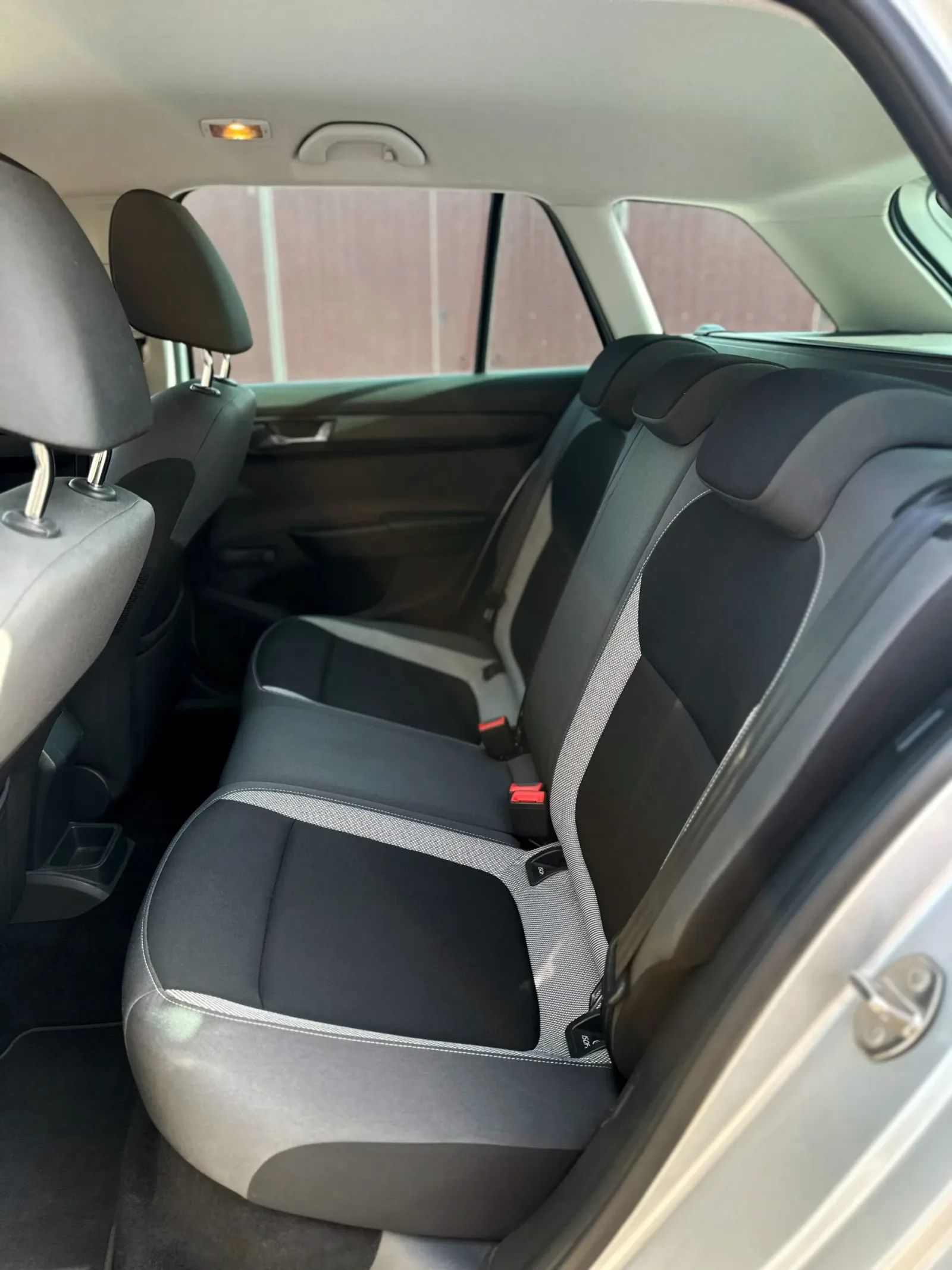 Skoda Fabia Fl V.horog 1.4CRTDI, Gyári fényezés! előnézeti kép 14