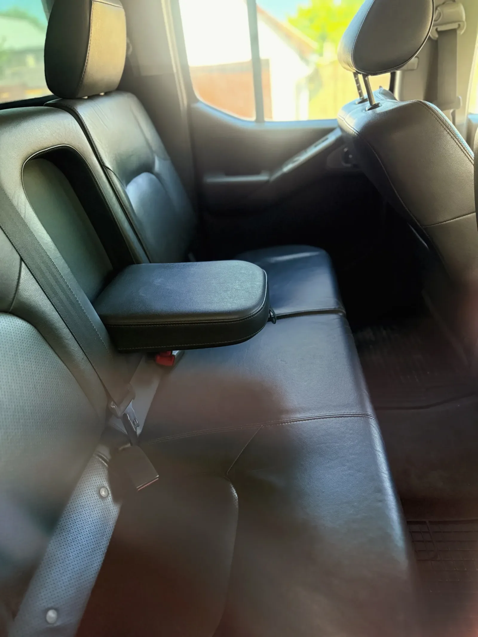 Nissan Navara 2.5dci 174le előnézeti kép 12