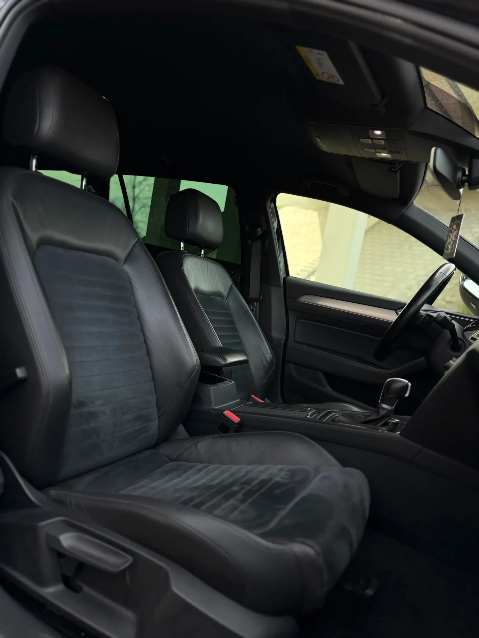 VW Passat B8 R-Line 2.0 CrTDI DSG6 előnézeti kép 10