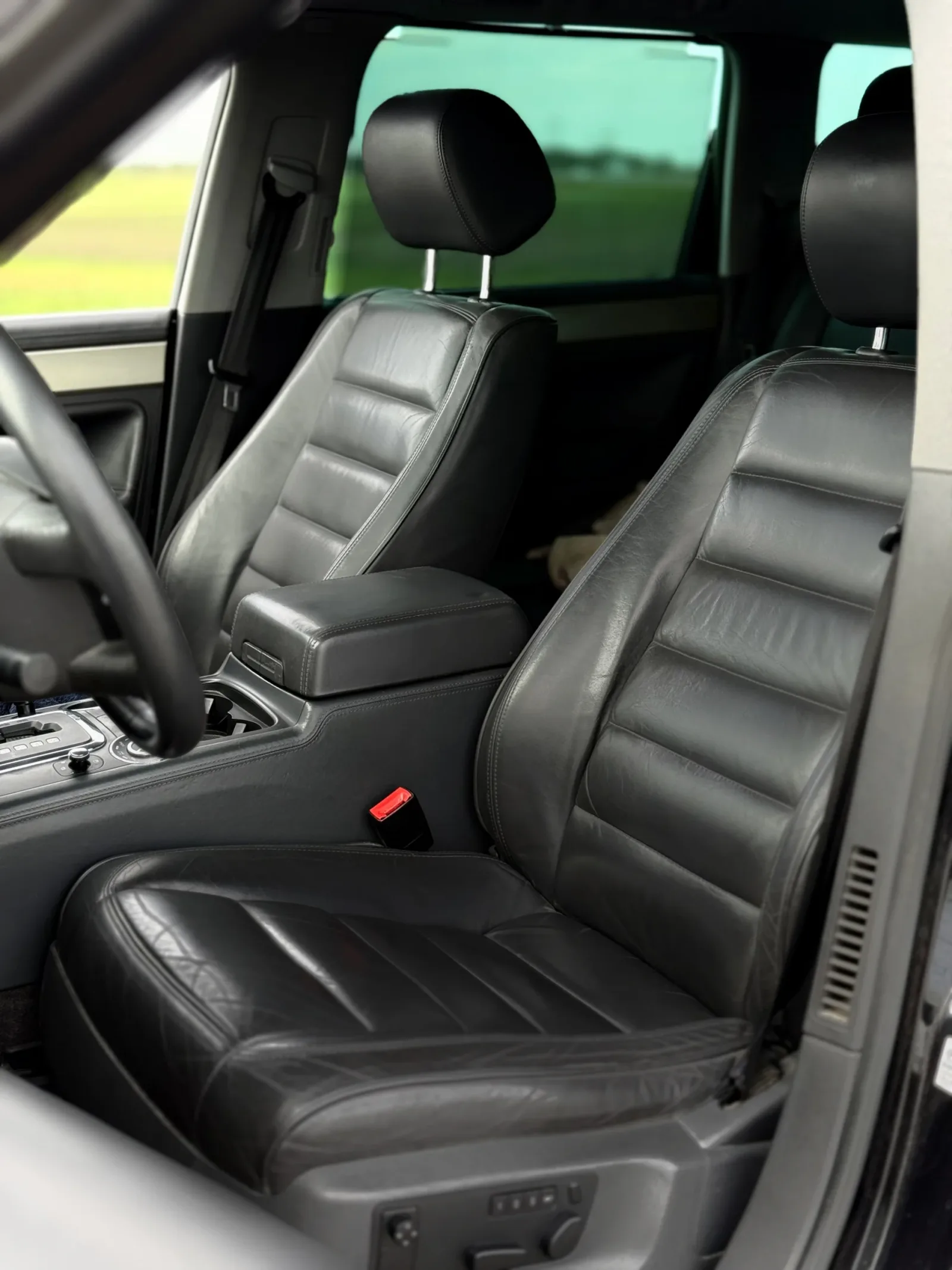 VW Touareg 3.0TDI előnézeti kép 10