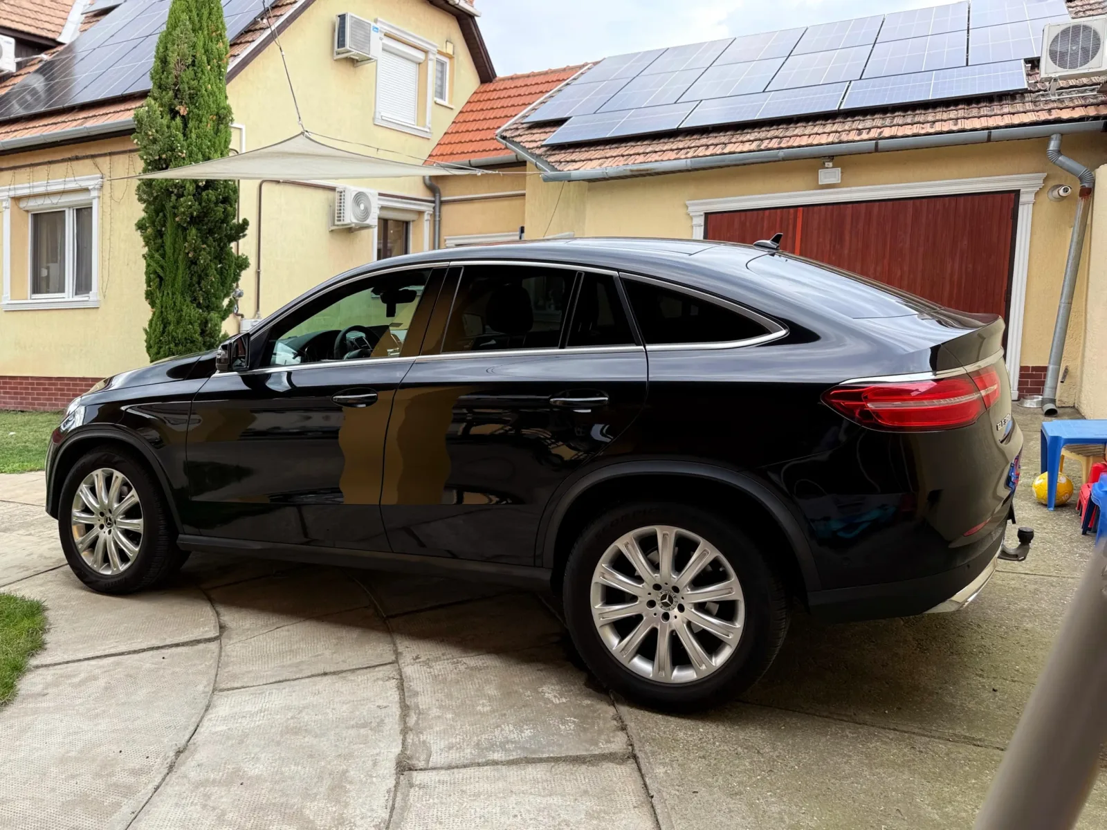 Mercedes-Benz GLE Coupe 350d előnézeti kép 4