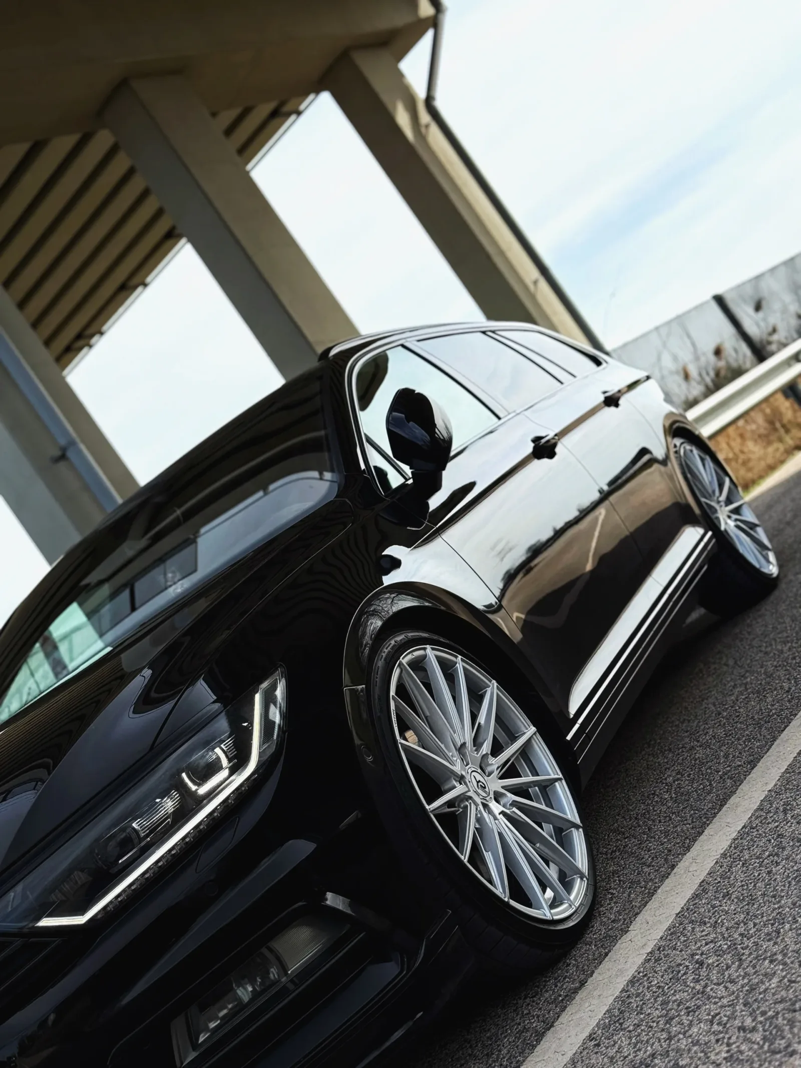 VW Passat B8 R-Line 2.0 CrTDI DSG6 előnézeti kép 2