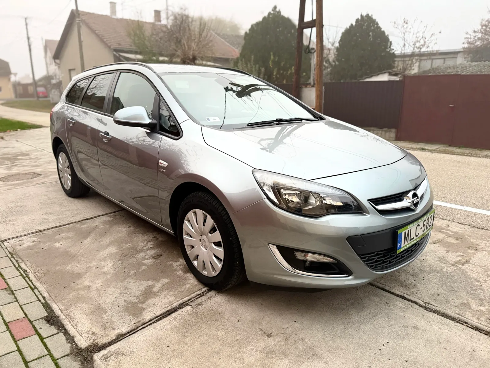 Opel Astra J Isuzu Diesel előnézeti kép 3