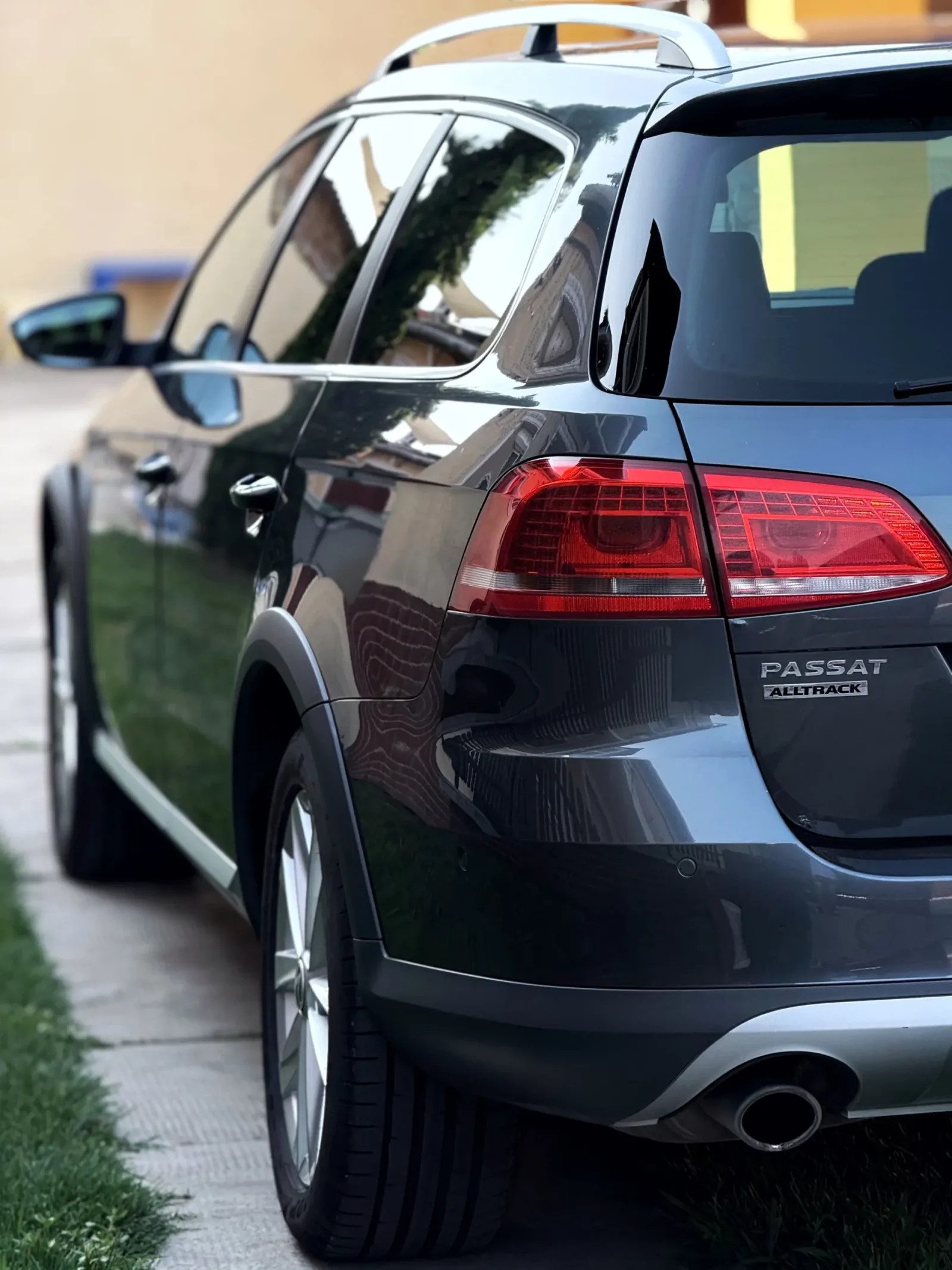 VW Passat B7 Alltrack 2.0CrTdi DSG HighLine 4Motion Pantető, Horog előnézeti kép 6