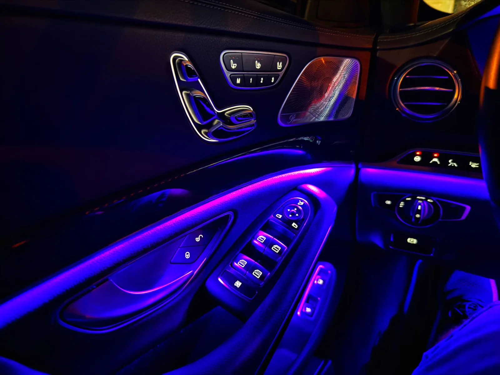 Mercedes S560eL (476le) előnézeti kép 16