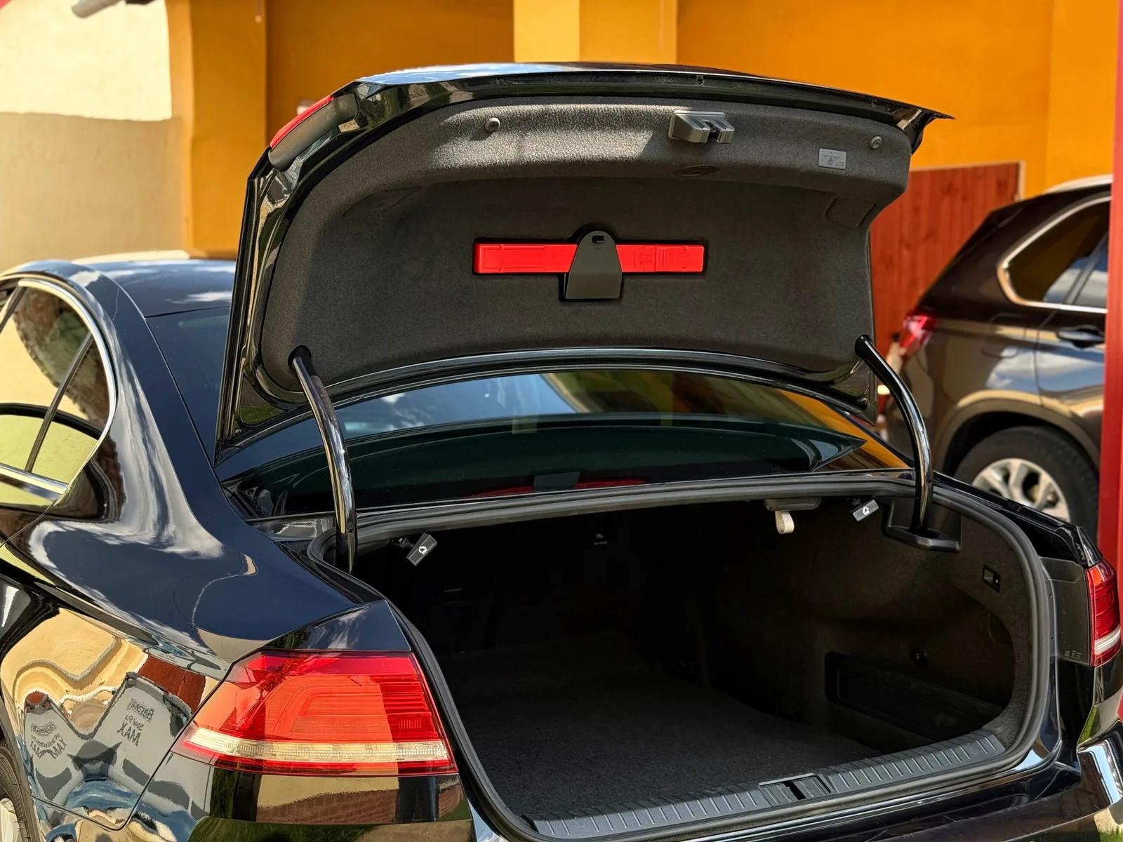 VW Passat B8 Sedan vonóhoroggal előnézeti kép 8