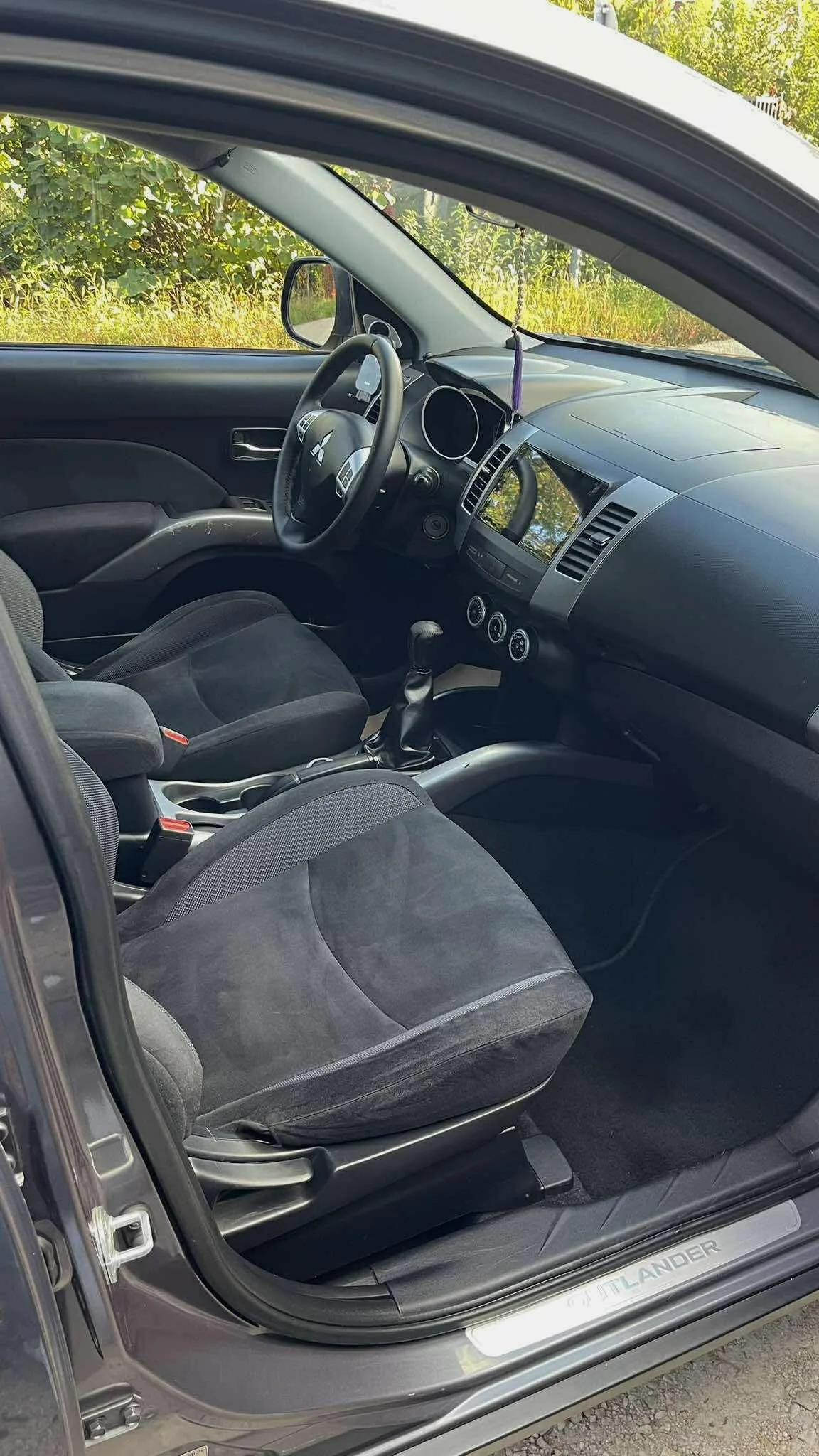 Mitsubishi Outlander 7 személyes japán ritkaság előnézeti kép 8