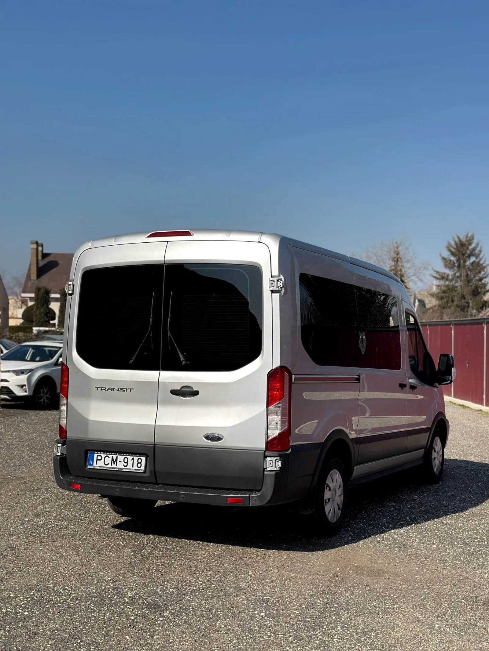Ford Transit /mint az új/ 9fős kisbusz előnézeti kép 4
