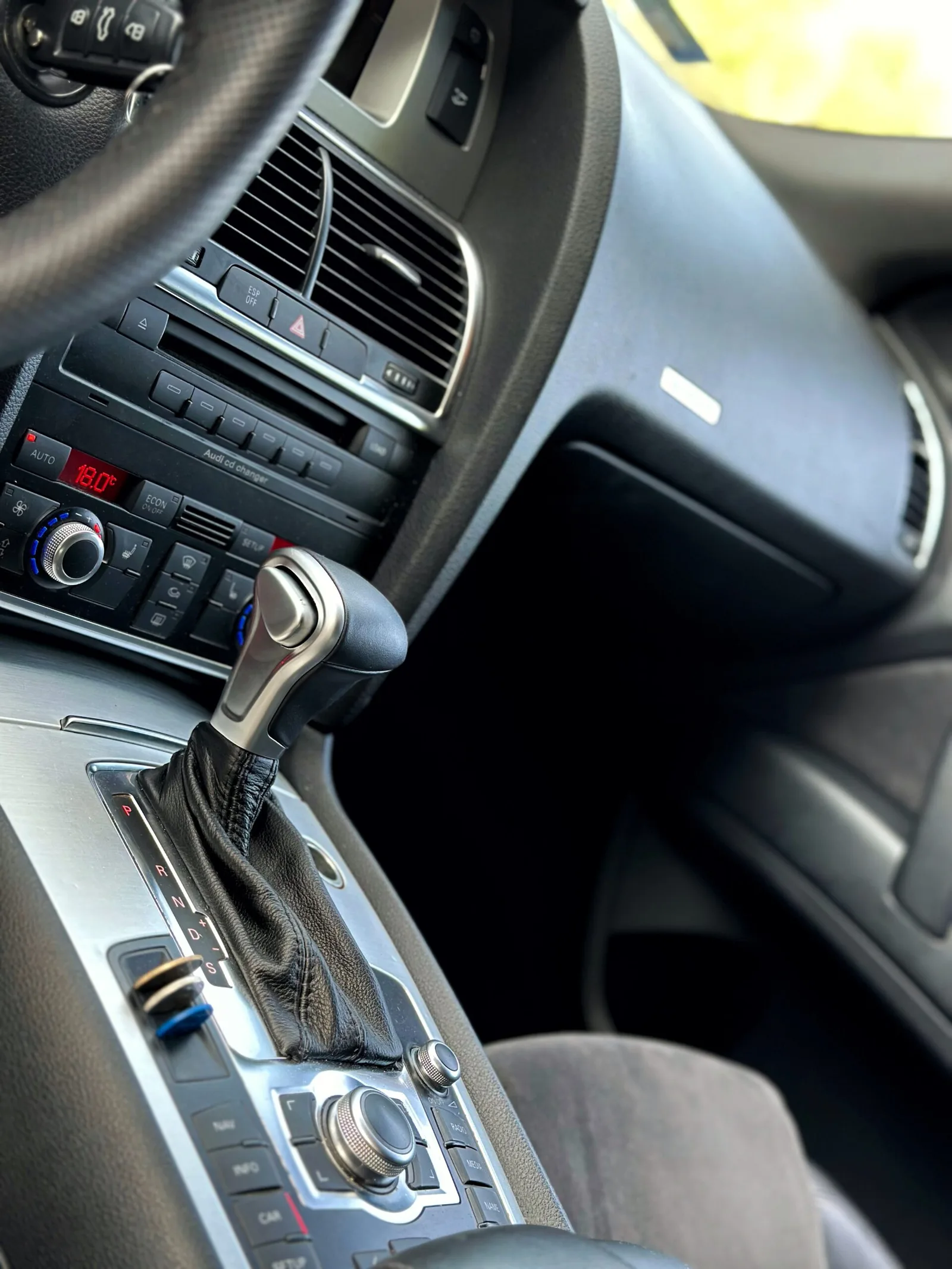 Audi Q7 3.0TDI 259ekm 3.5T Horog S-Line Webasto Spirálrugós CAS előnézeti kép 9