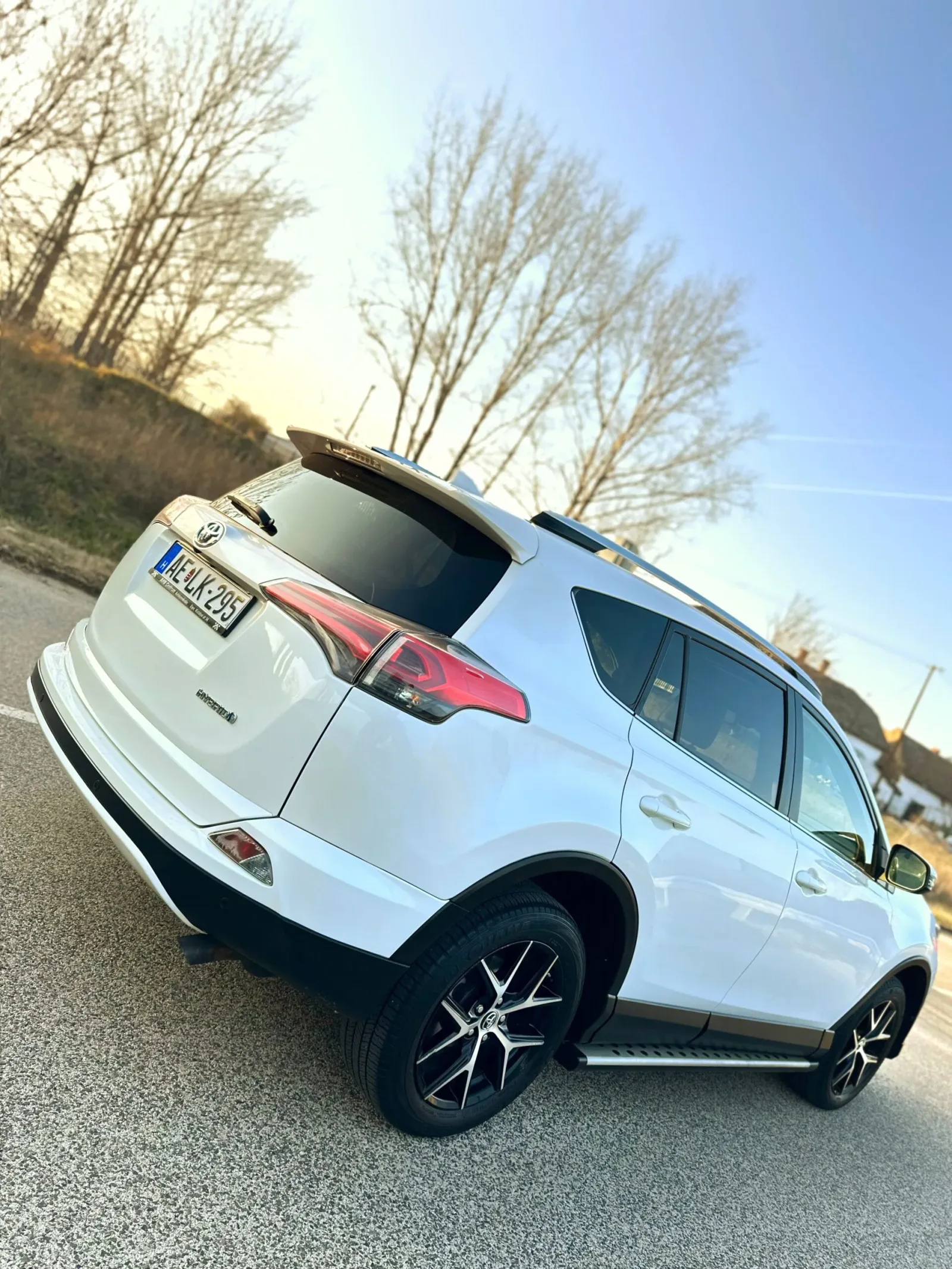 Toyota Rav4 hybrid 4x4 Napfénytető előnézeti kép 5