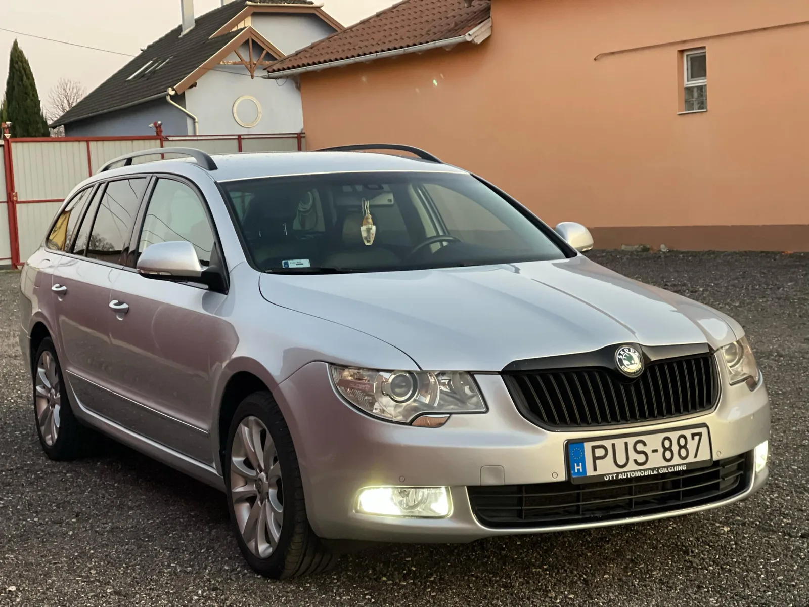Skoda Superb 2.0 CR TDI DSG 6 - fő kép