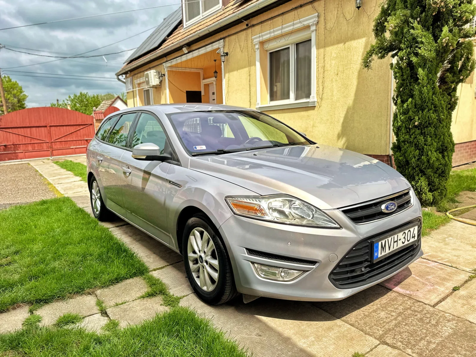 Ford Mondeo MK4 2.0 GHia előnézeti kép 22