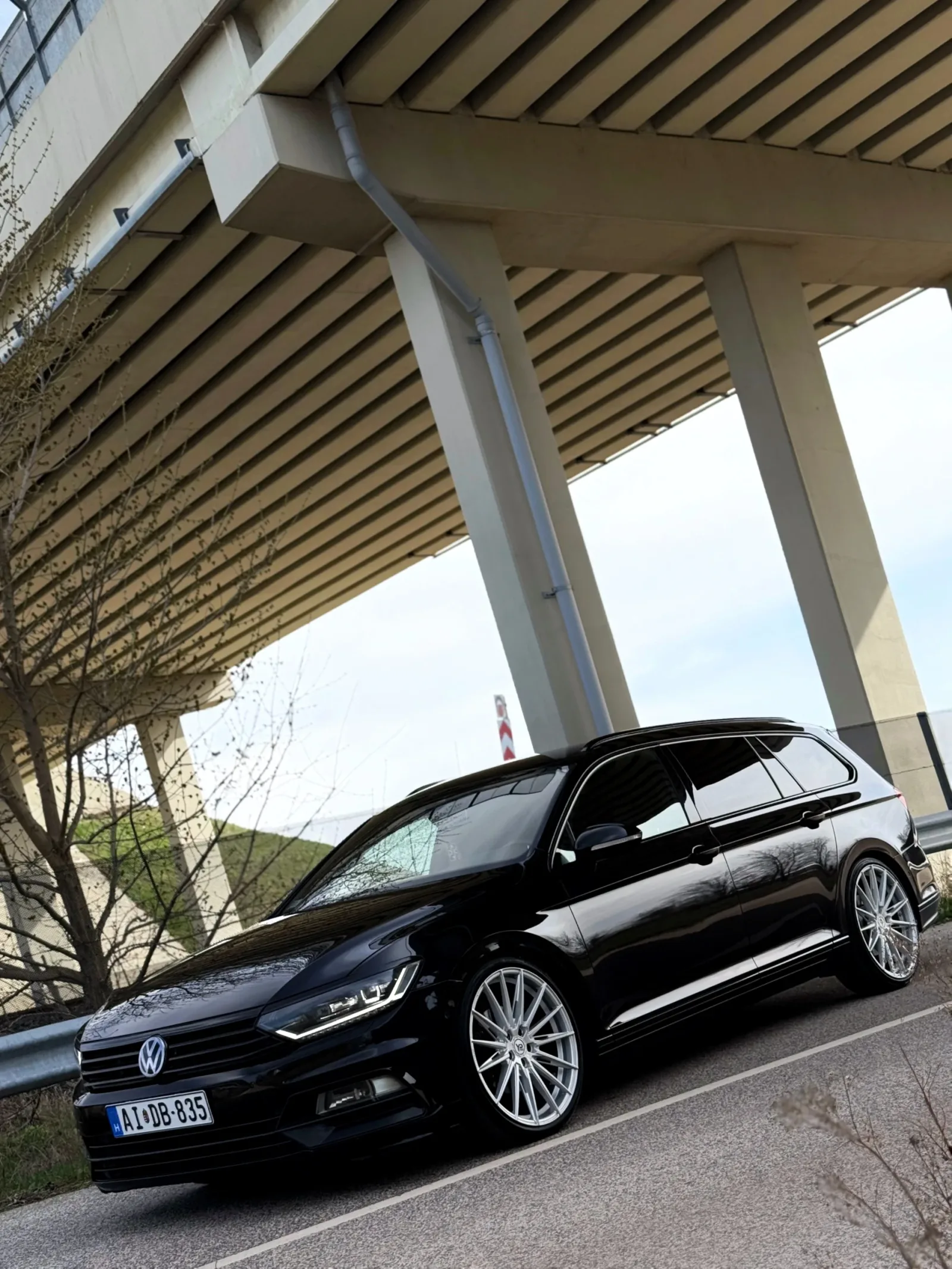 VW Passat B8 R-Line 2.0 CrTDI DSG6 előnézeti kép 3