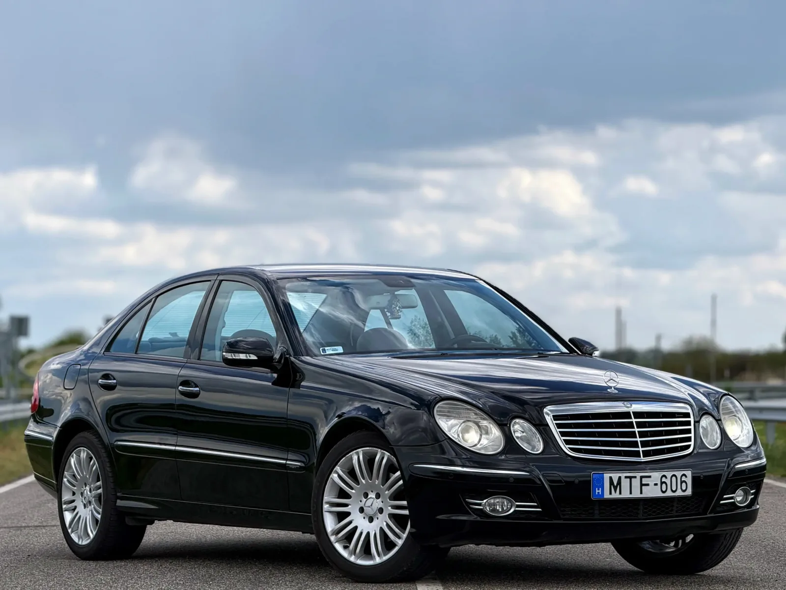 Mercedes E320CDI FL 4Matic előnézeti kép 7