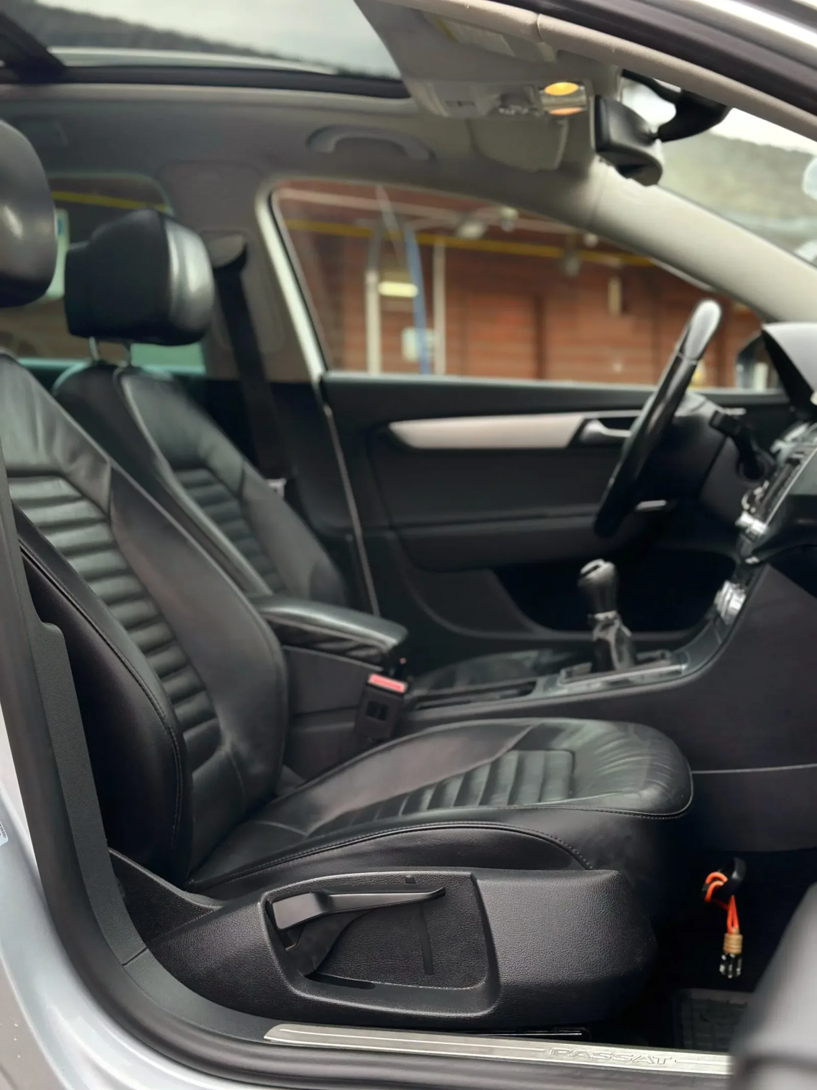 VW Passat B7 2.0CrTdi HighLine Bőr, Pantető, Horog előnézeti kép 13