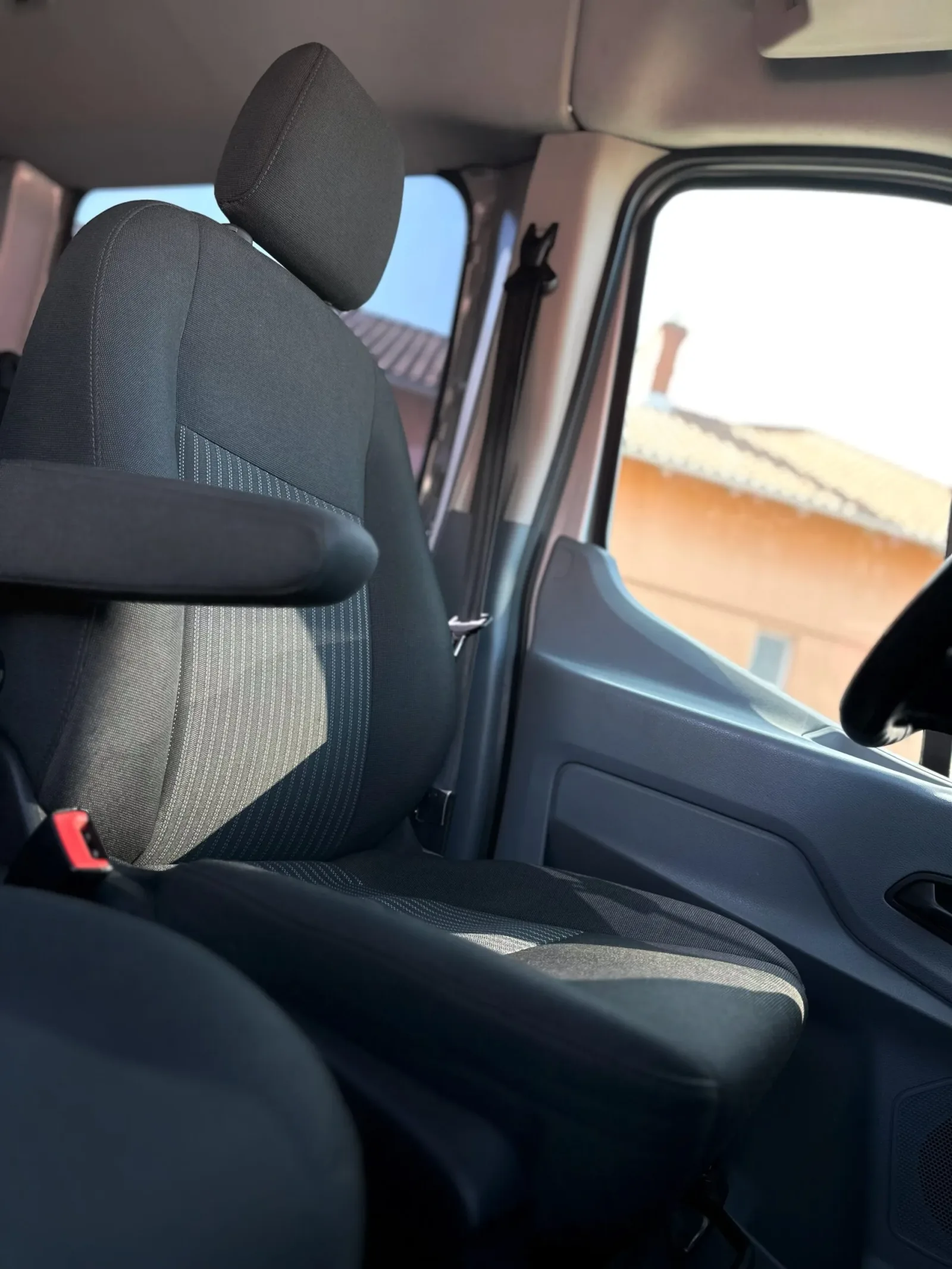 Ford Transit /mint az új/ 9fős kisbusz előnézeti kép 11
