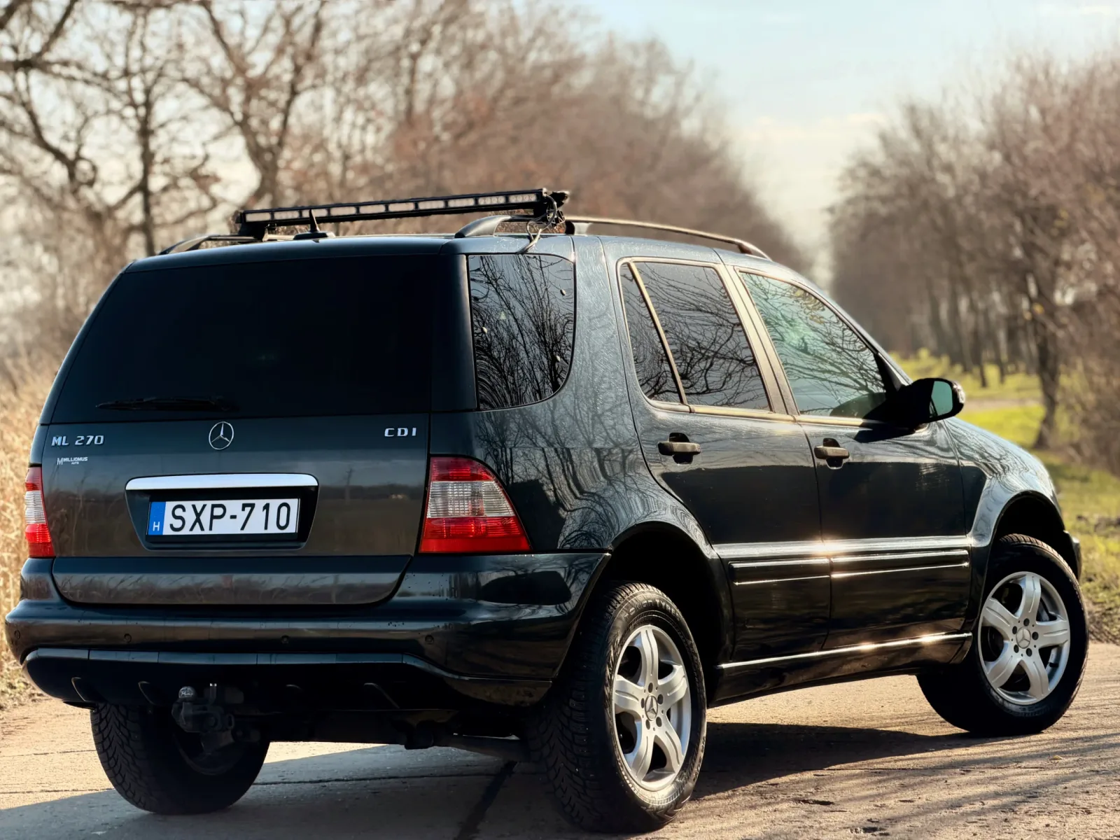 M-B ML 270 CDI Facelift 3.5T horog. előnézeti kép 3