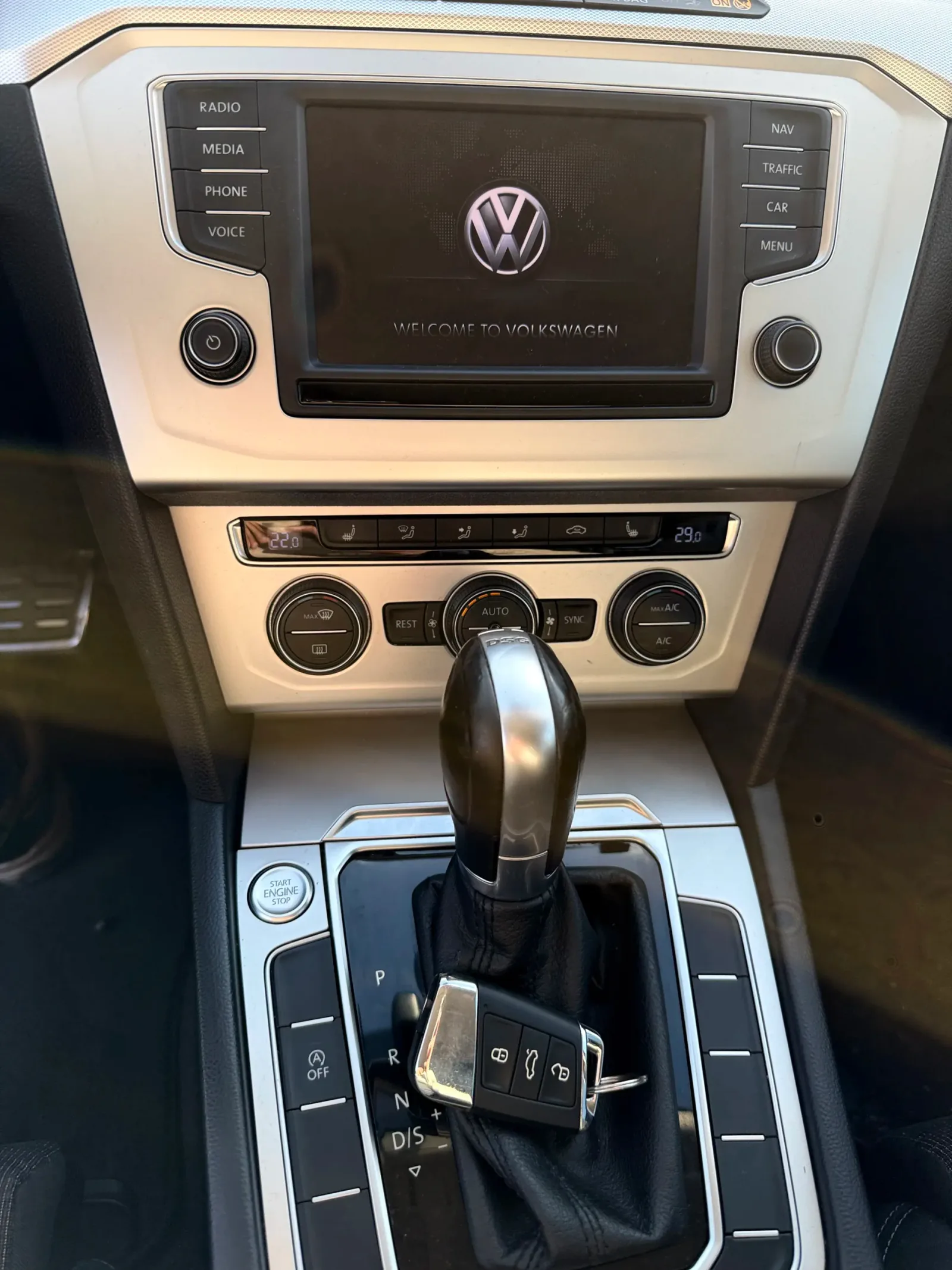 VW Passat B8 Business előnézeti kép 13