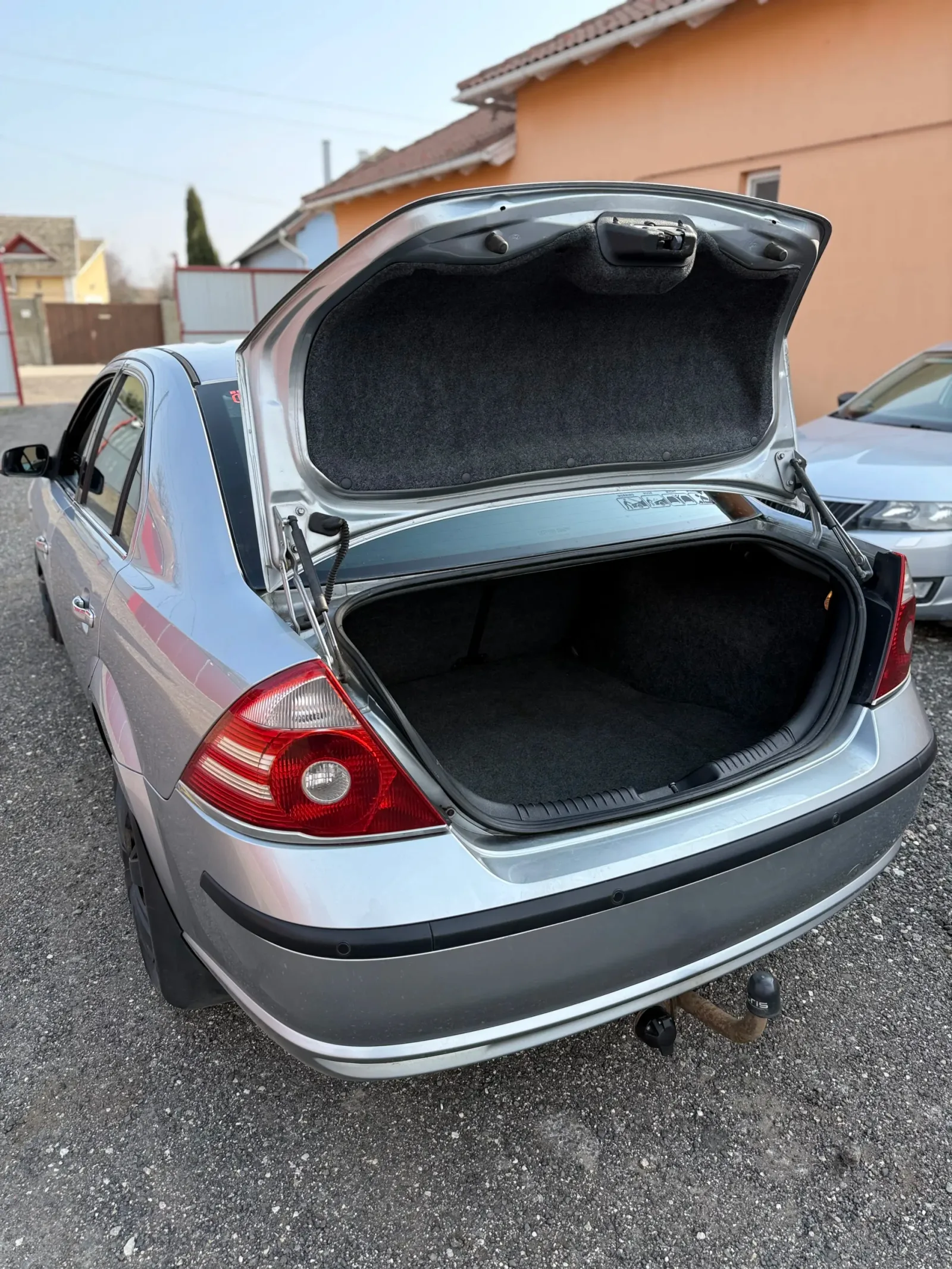 Ford Mondeo 2.0tdci VH. előnézeti kép 5