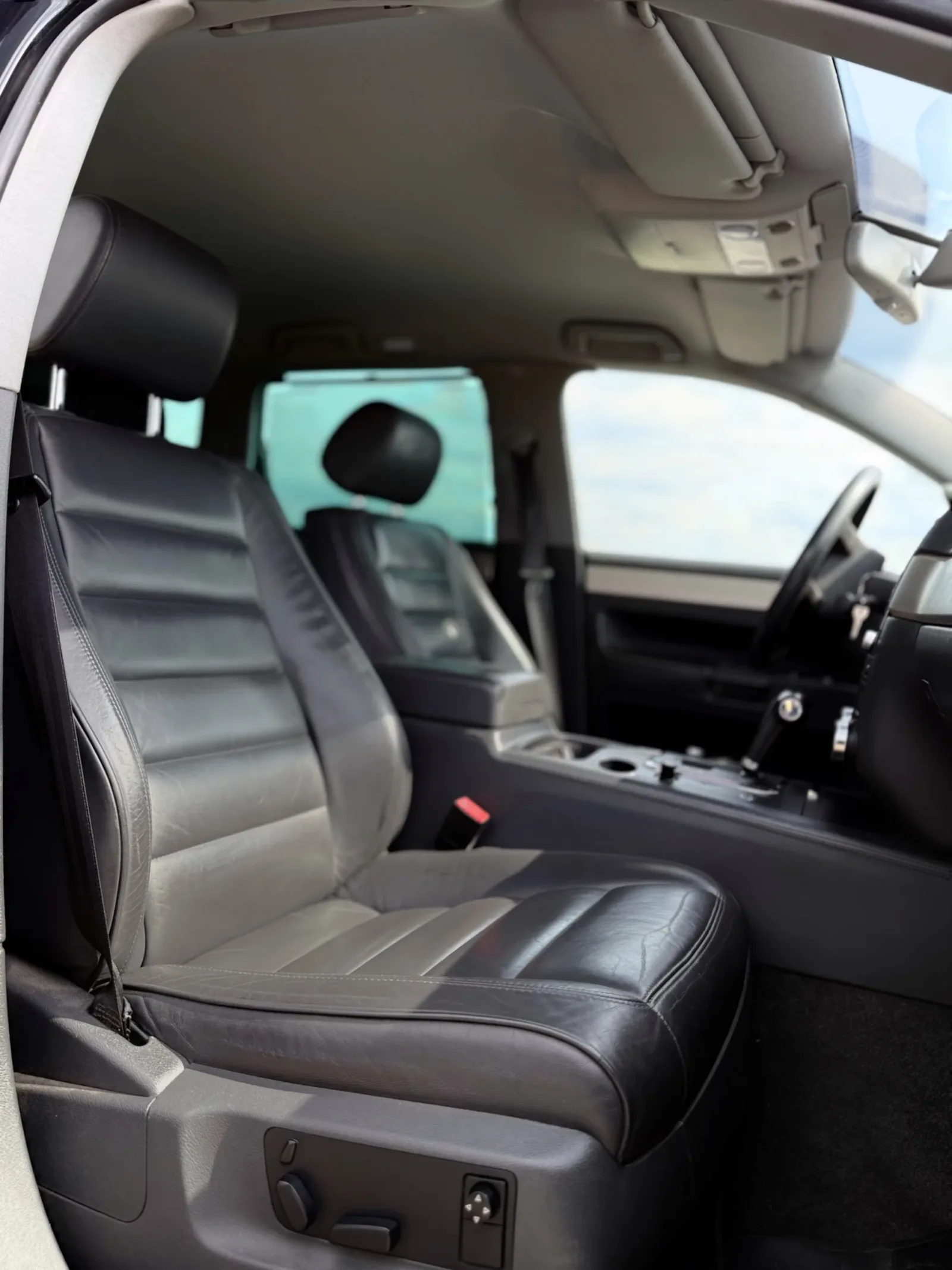 VW Touareg 3.0TDI előnézeti kép 9