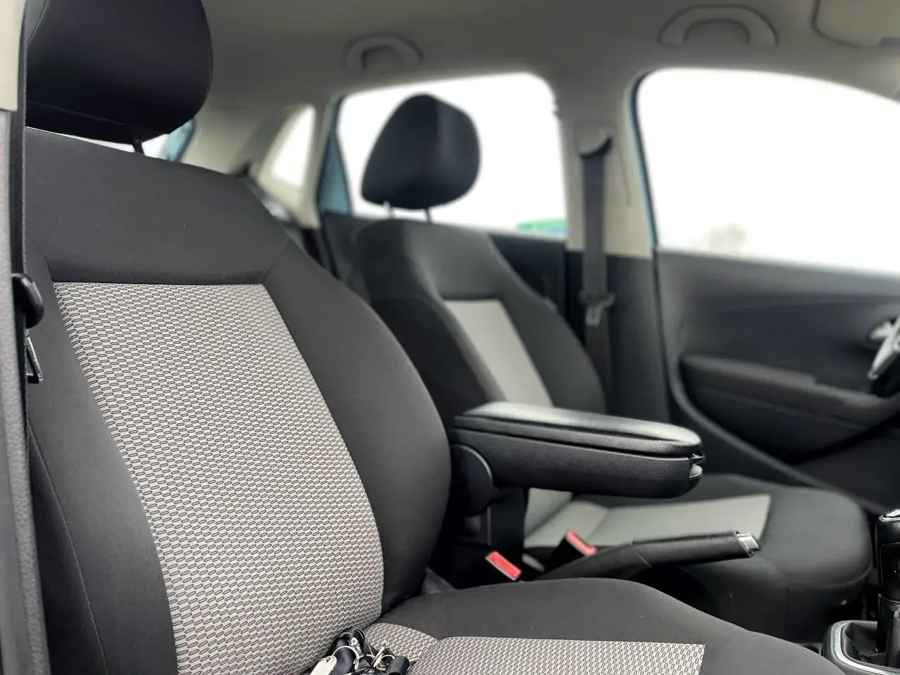 Volkswagen Polo V előnézeti kép 7