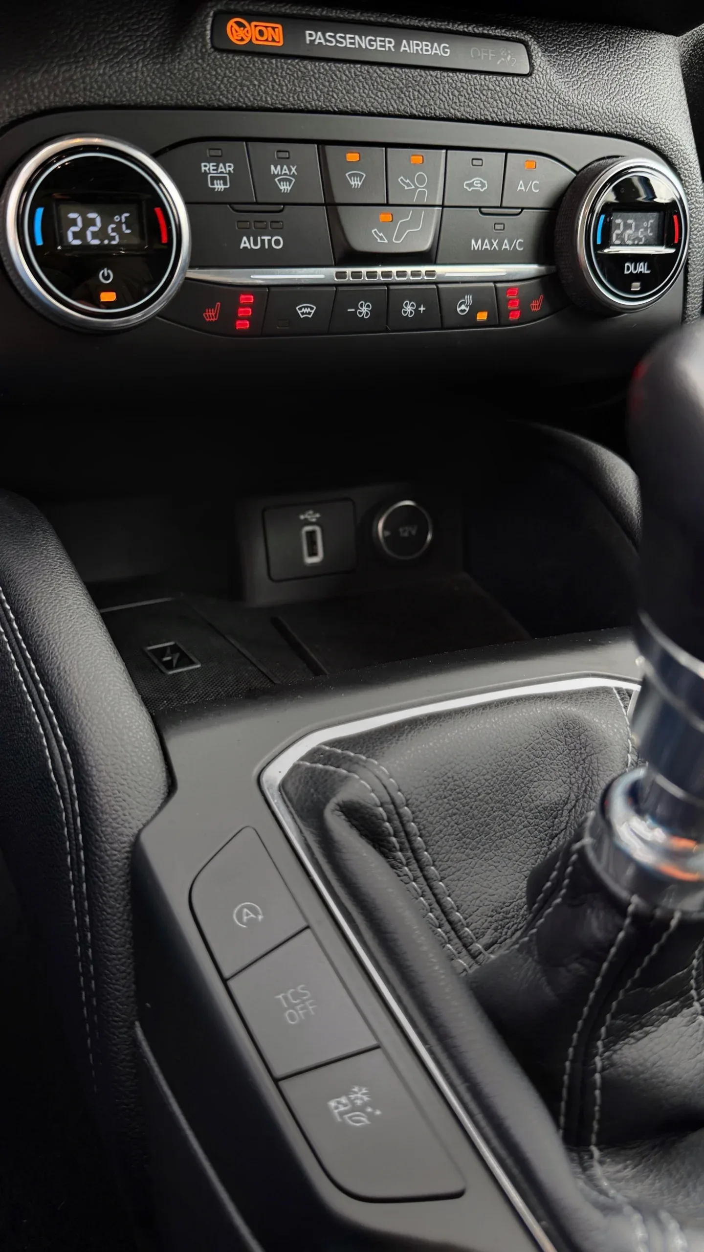 Ford Focus Titanium Plus előnézeti kép 11