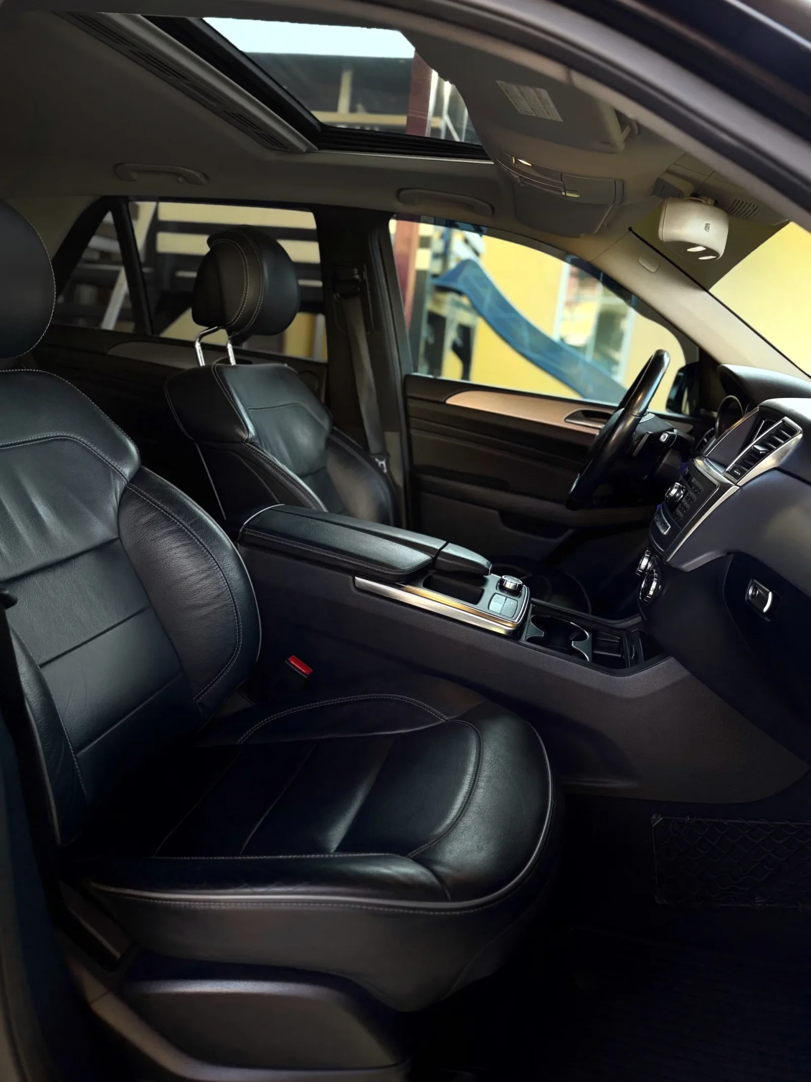 Mercedes-Benz ML Masszázsülések 3,5T Horog előnézeti kép 12