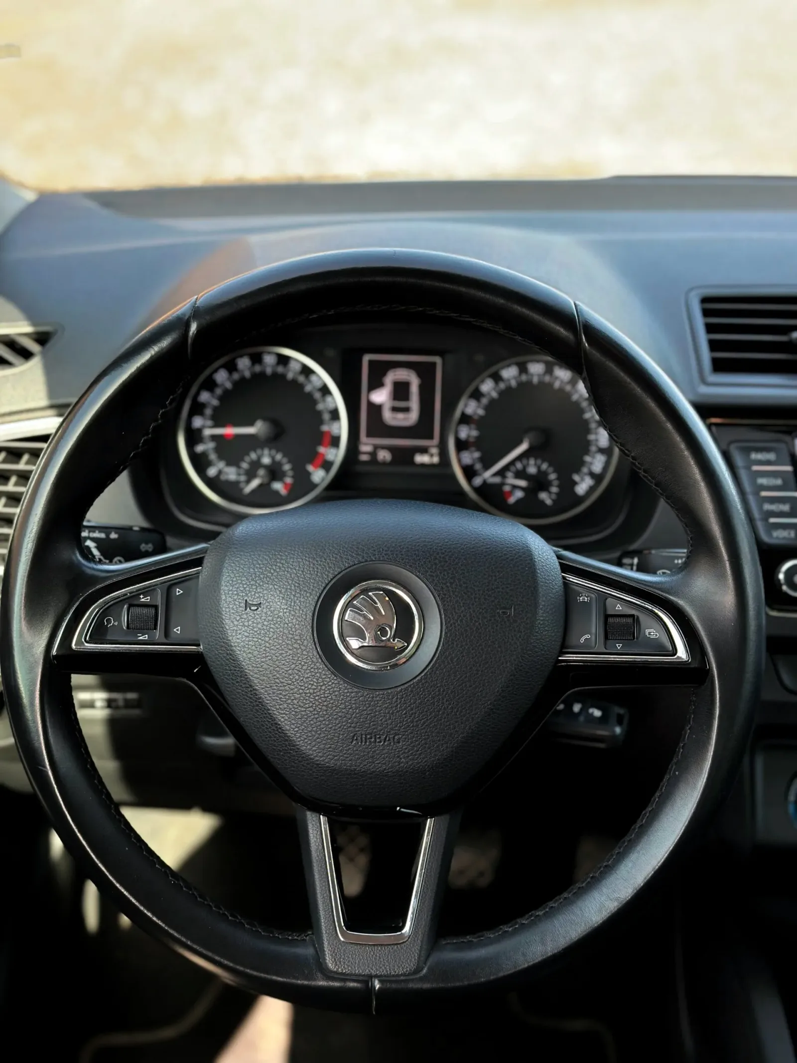 Skoda Fabia Fl V.horog 1.4CRTDI, Gyári fényezés! előnézeti kép 9