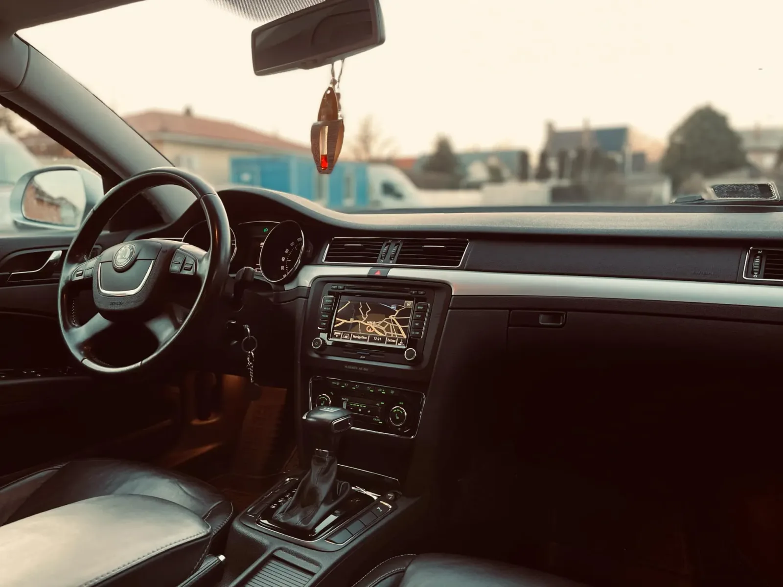 Skoda Superb 2.0 CR TDI DSG 6 előnézeti kép 7