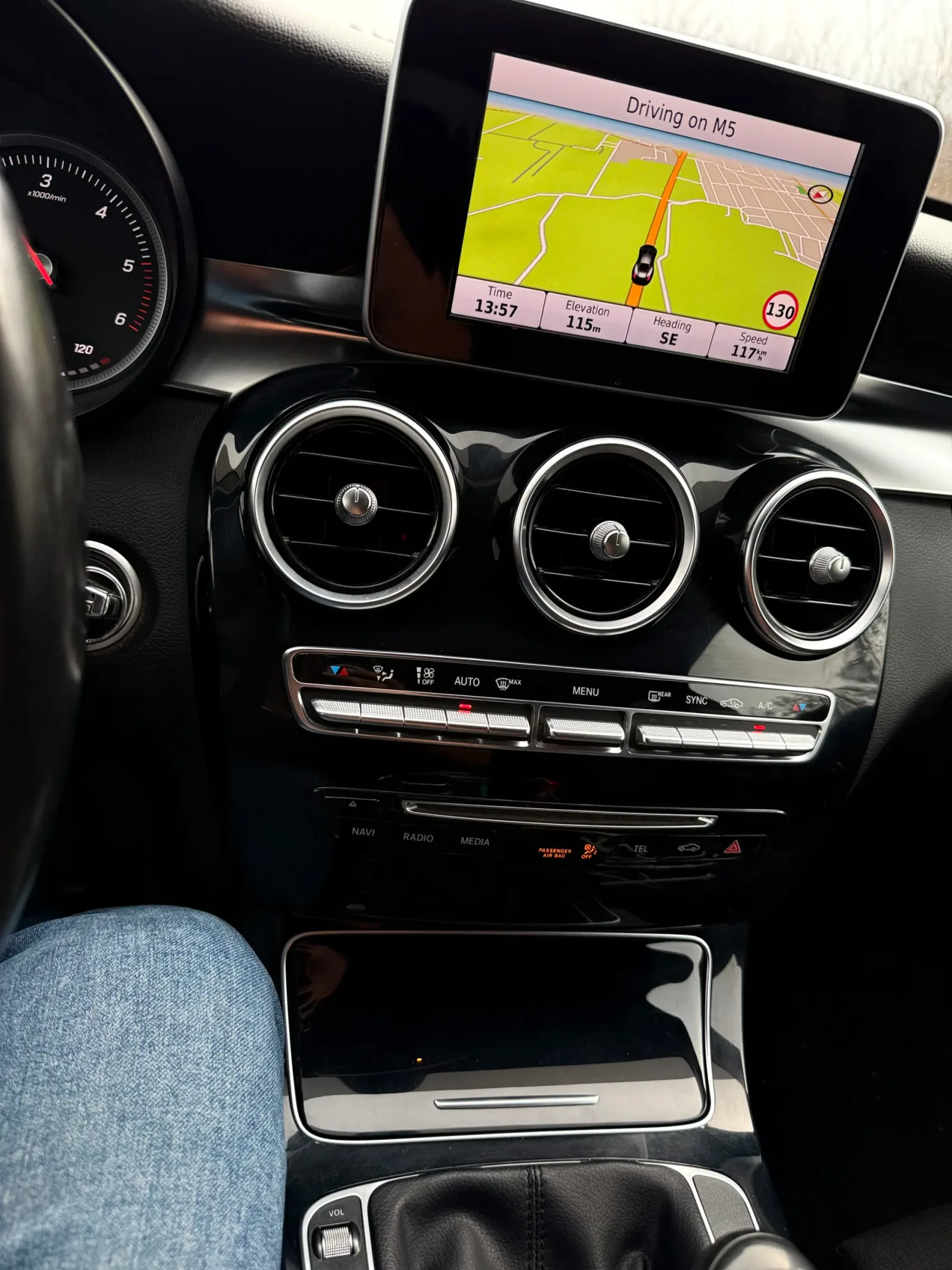 Mercedes-Benz C-200Cdi előnézeti kép 13