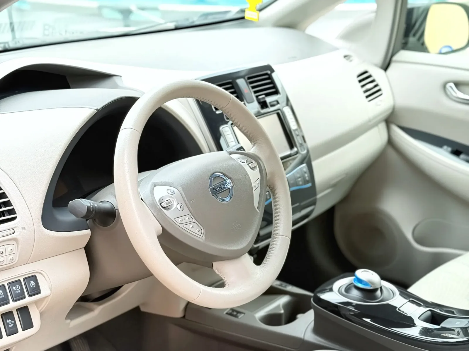 Nissan Leaf (Újszerű) előnézeti kép 8