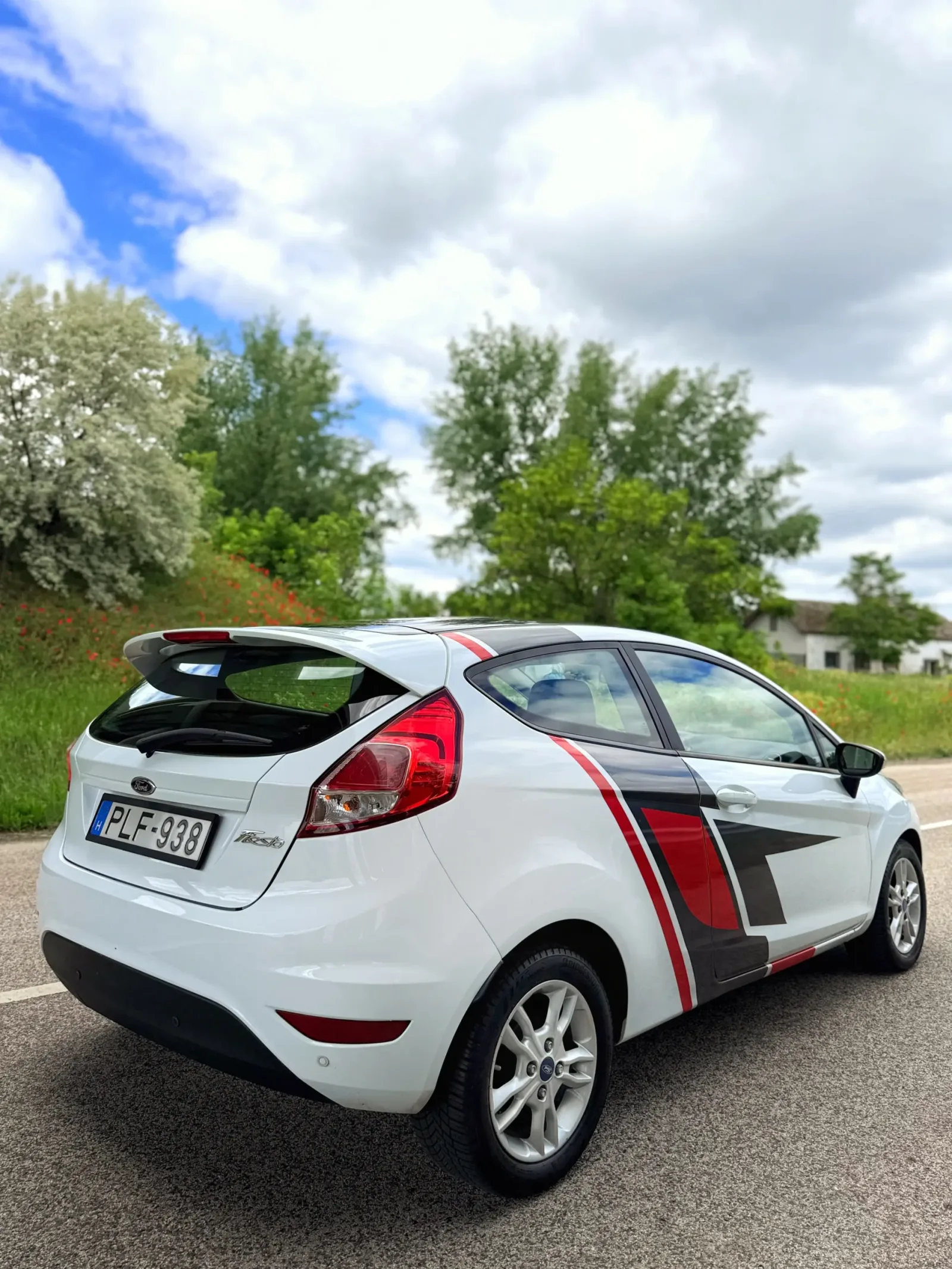 Ford Fiesta EXTRÁS előnézeti kép 5