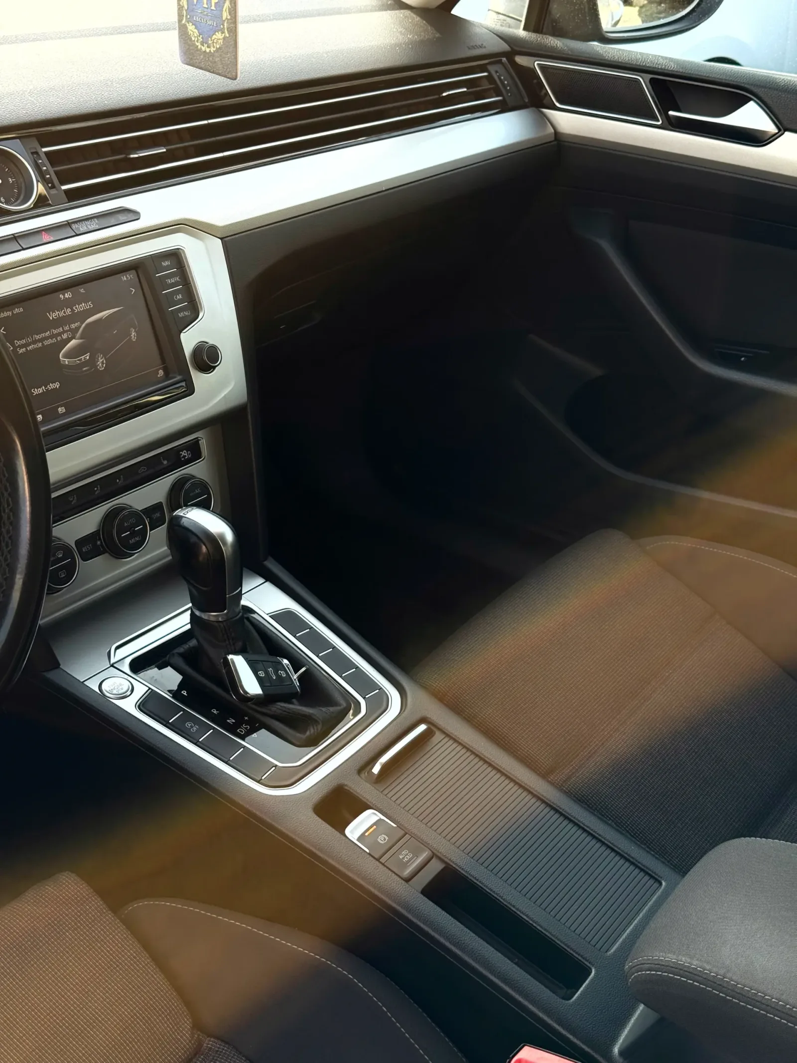 VW Passat B8 Business előnézeti kép 10