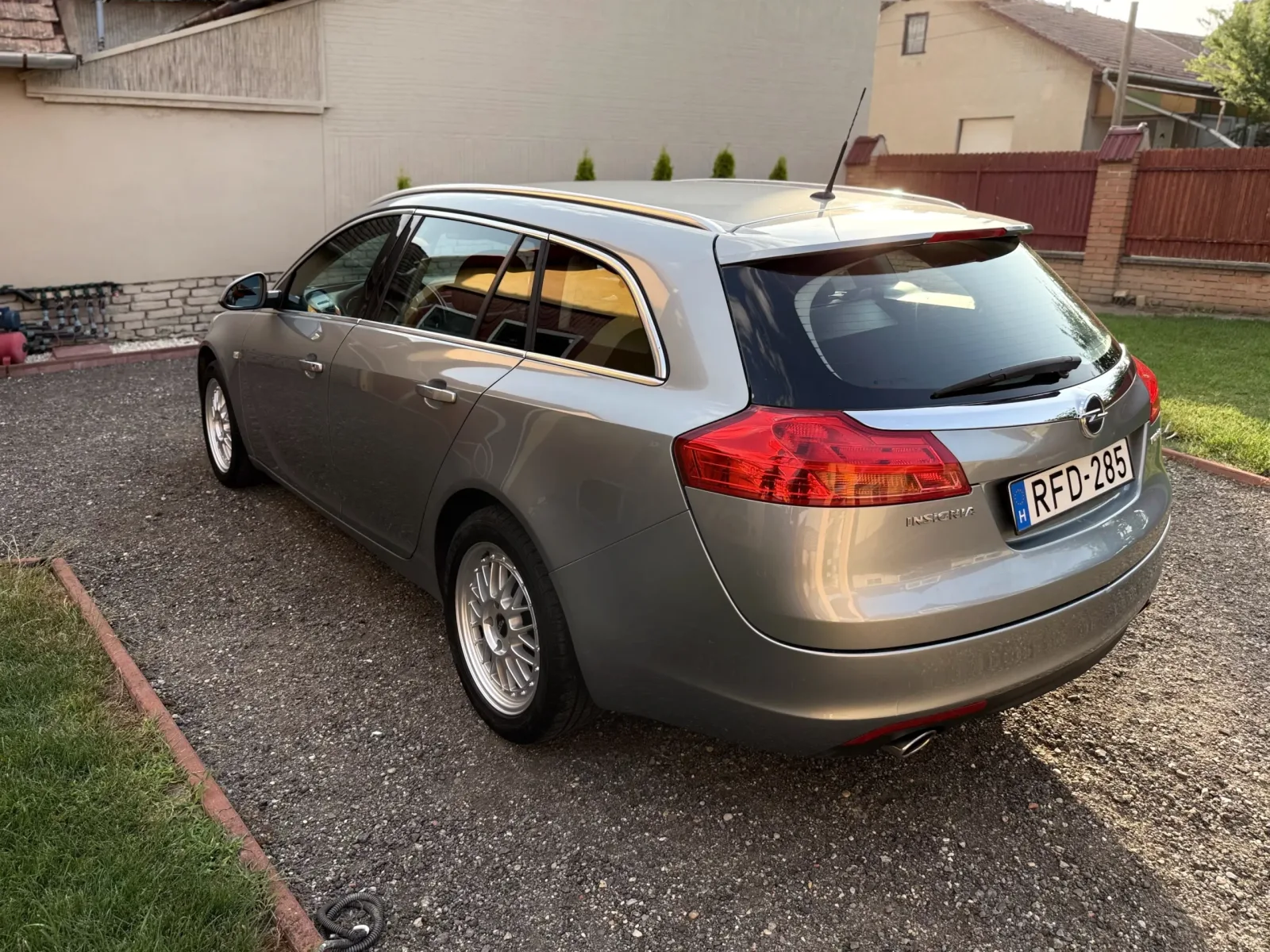 Opel Insignia Sport Tourer 1.6 T előnézeti kép 10