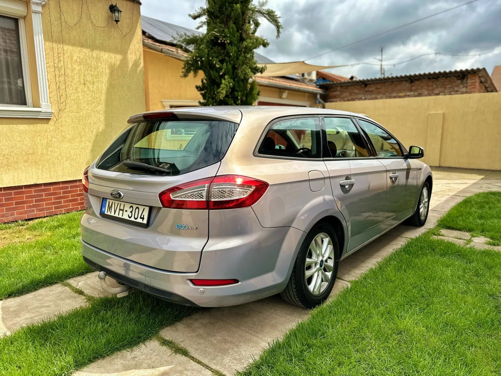 Ford Mondeo MK4 2.0 GHia előnézeti kép 23