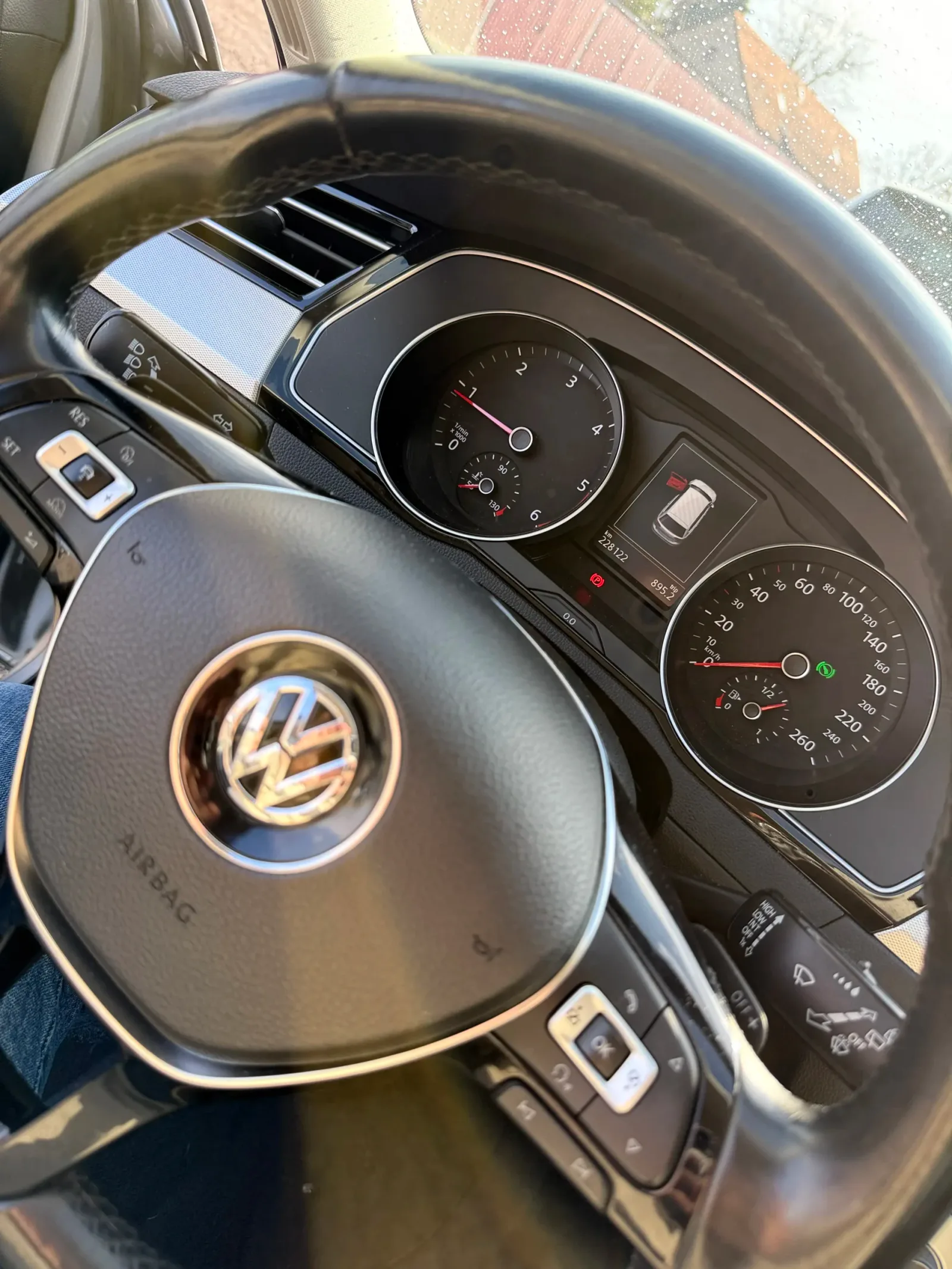 VW Passat B8 Business előnézeti kép 11
