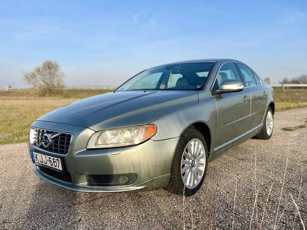 Volvo S80 2.4 D5 előnézeti kép 2