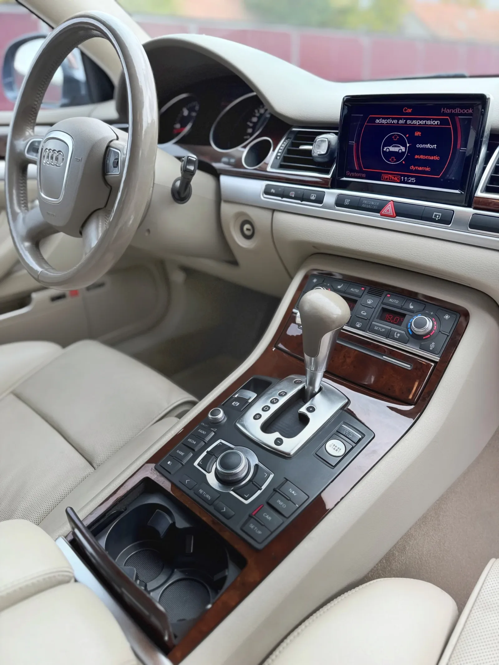 Audi A8 4.2 V8 TDI előnézeti kép 13