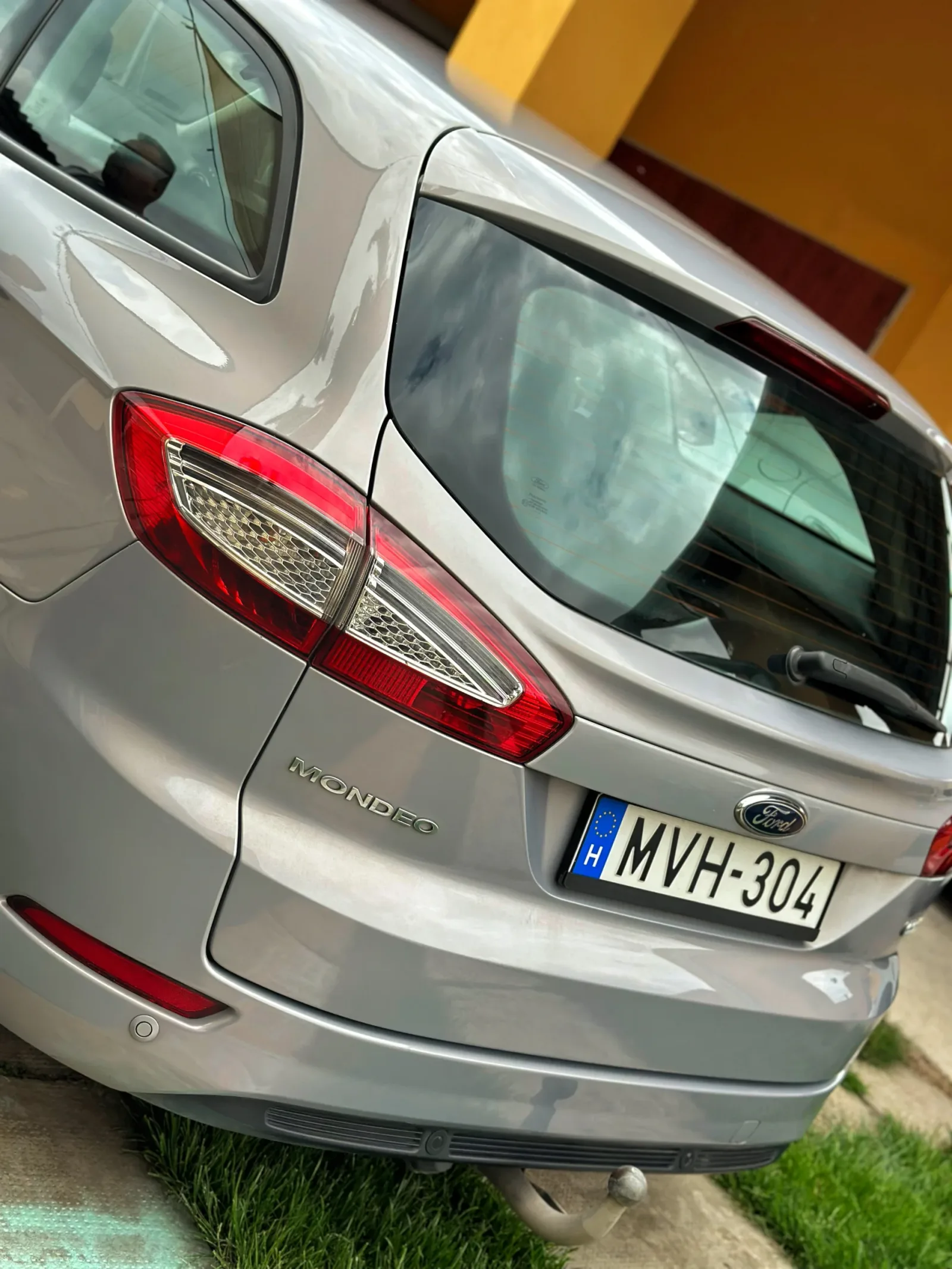 Ford Mondeo MK4 2.0 GHia előnézeti kép 28