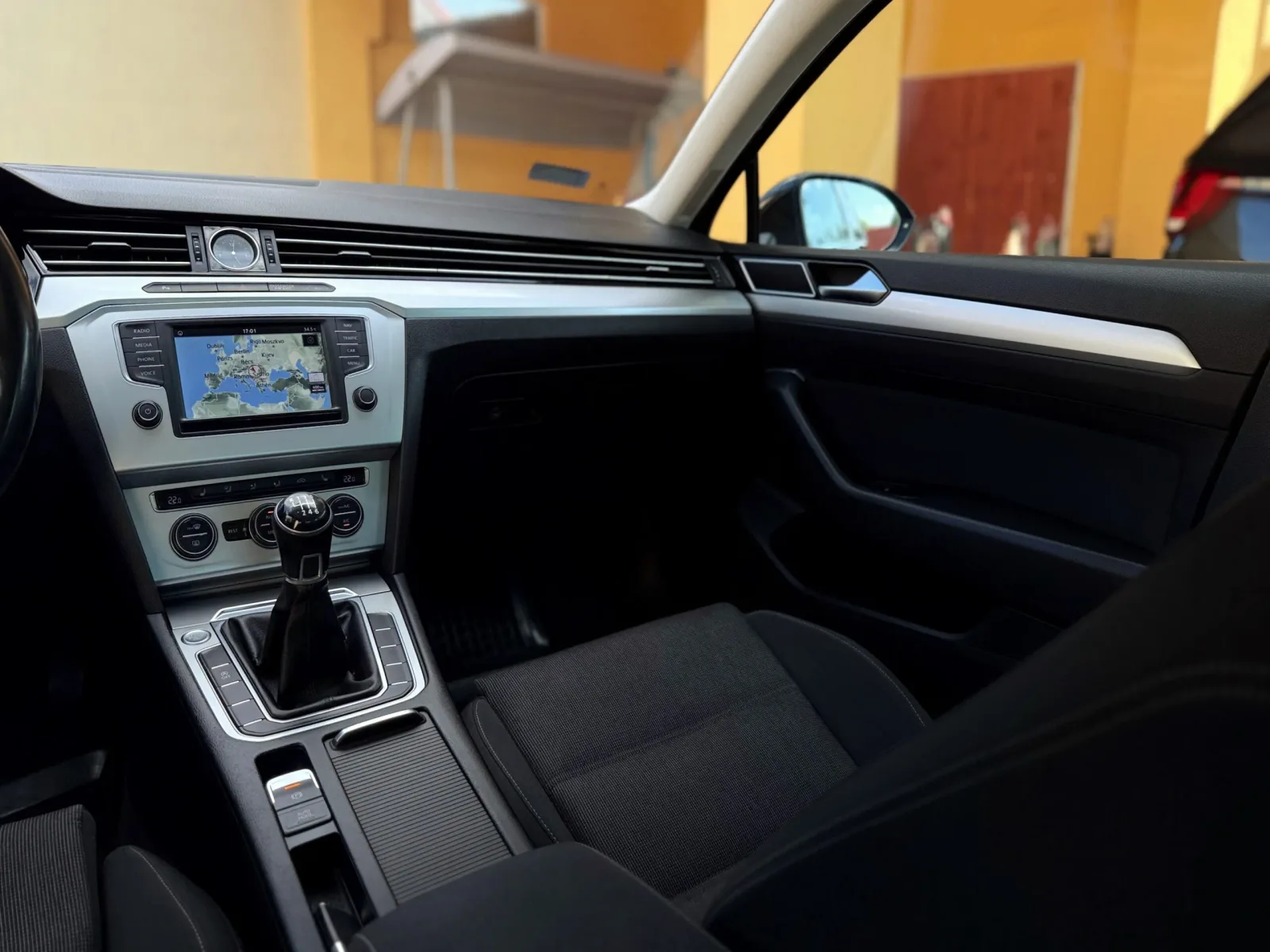 VW Passat B8 Sedan vonóhoroggal előnézeti kép 14