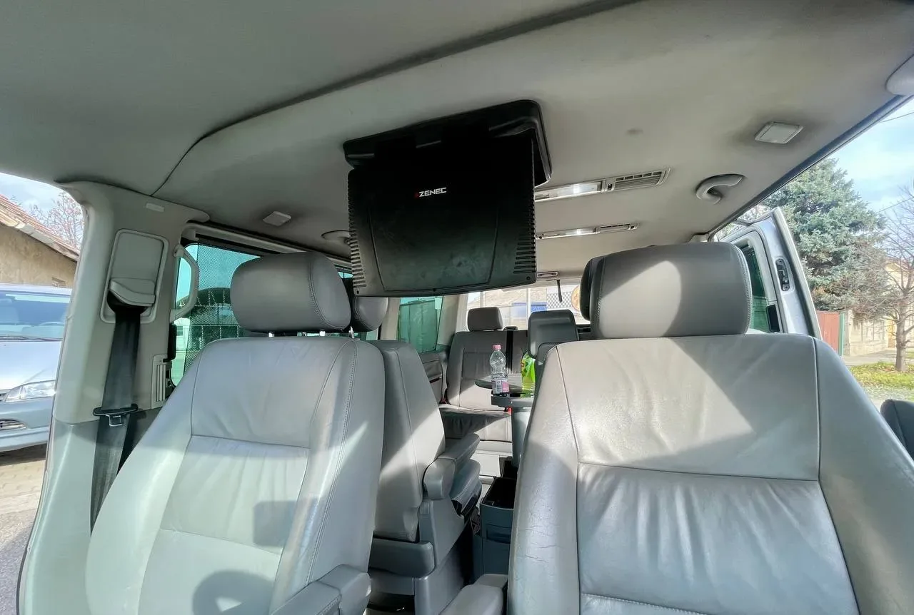 Volkswagen Multivan 2.5 Tdi előnézeti kép 9
