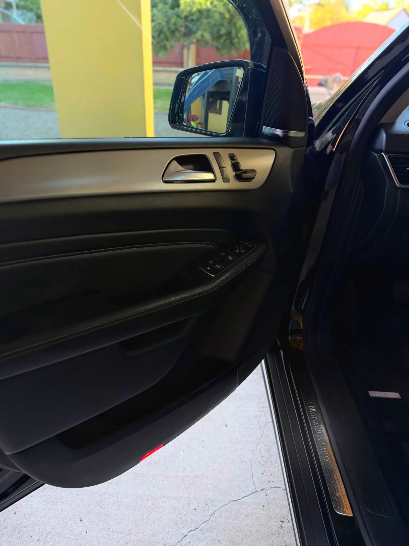 Mercedes-Benz ML Masszázsülések 3,5T Horog előnézeti kép 14