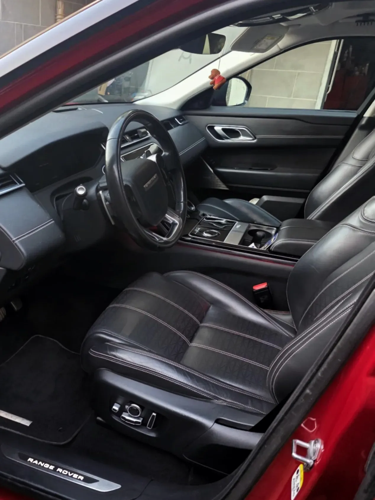 Range Rover Velar HSE előnézeti kép 5