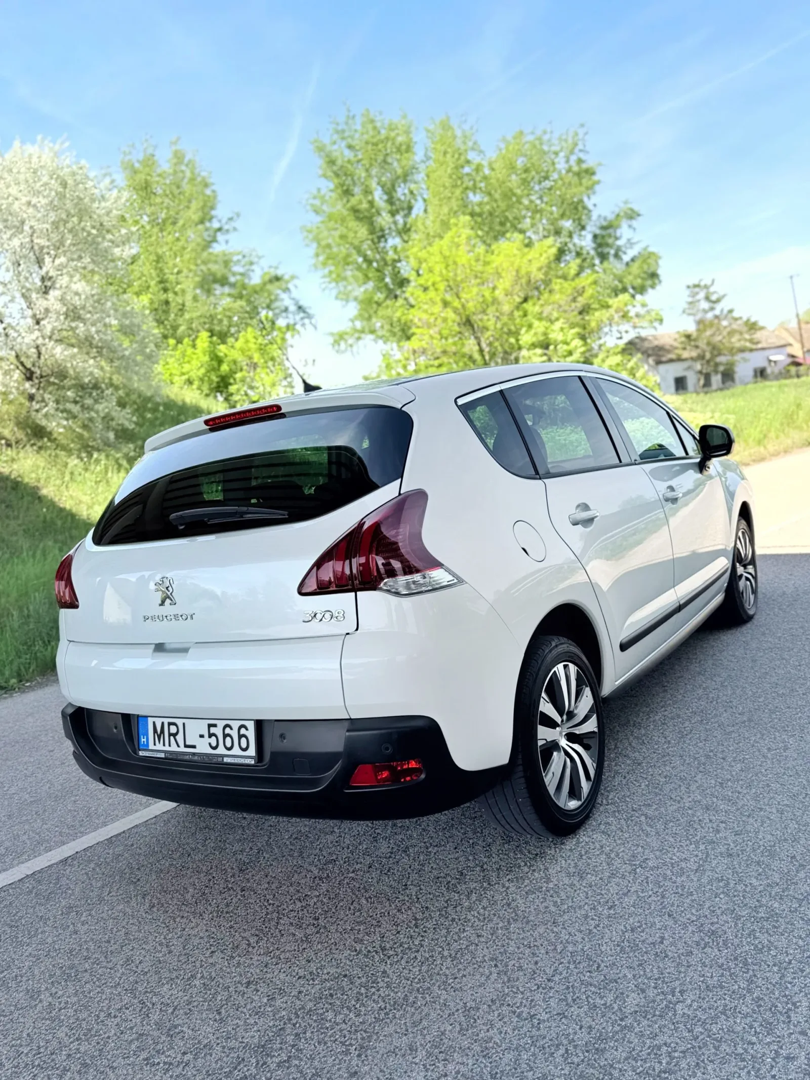 2014 Fl Peugeot 3008 109eKm 1.6 előnézeti kép 4