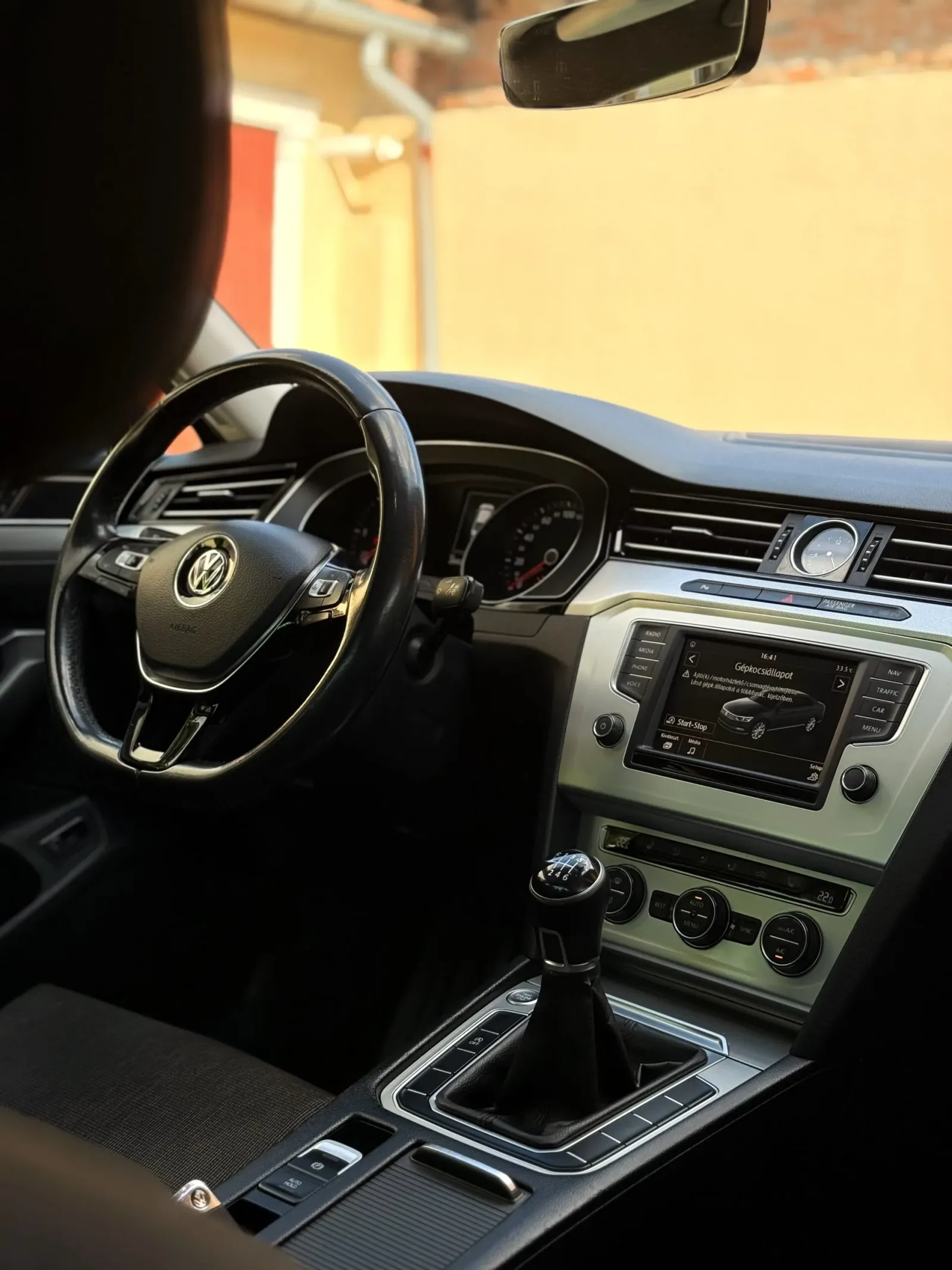 VW Passat B8 Sedan vonóhoroggal előnézeti kép 12