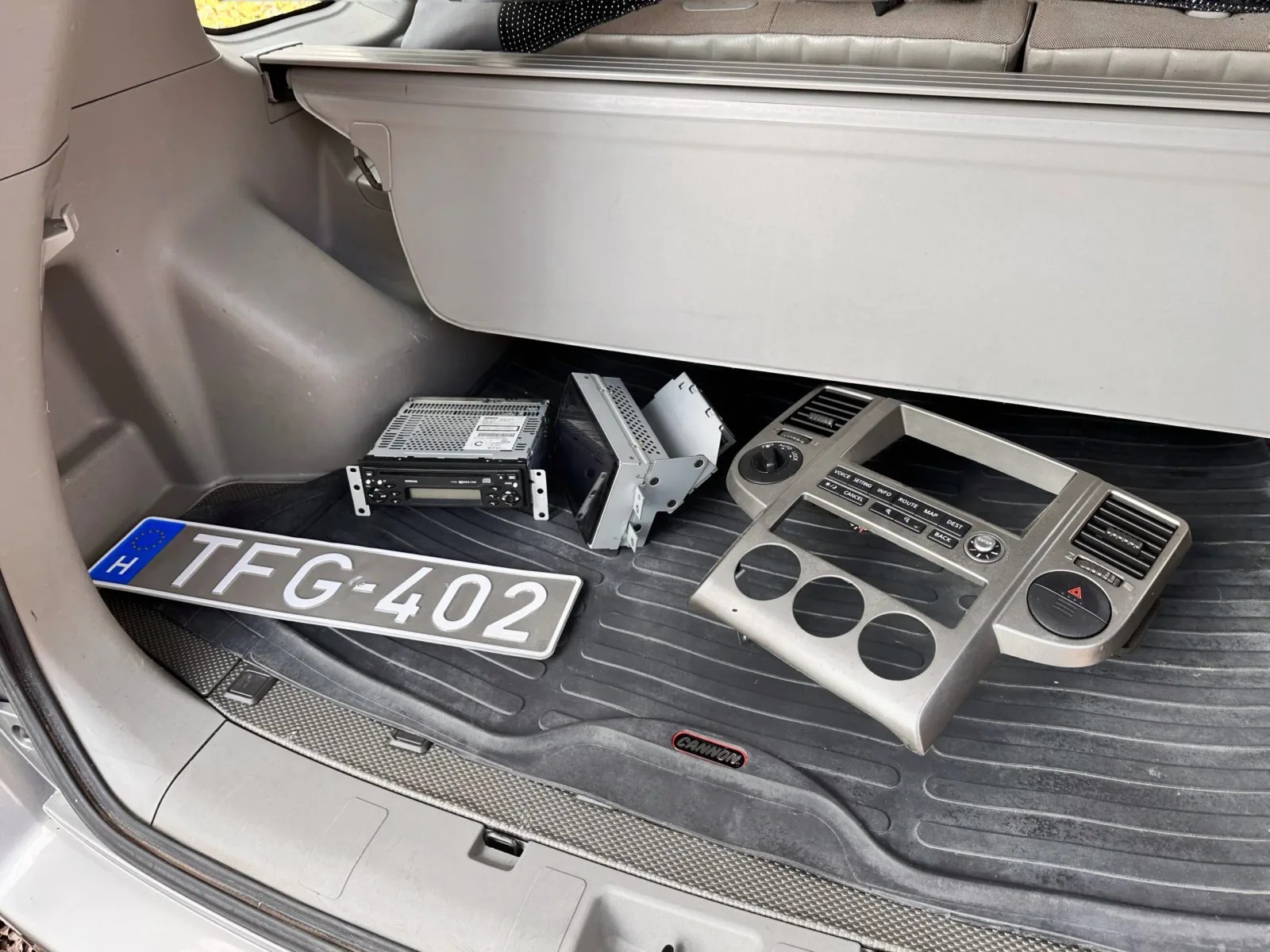 Nissan X-Trail 4x4 A SHERIFF előnézeti kép 13
