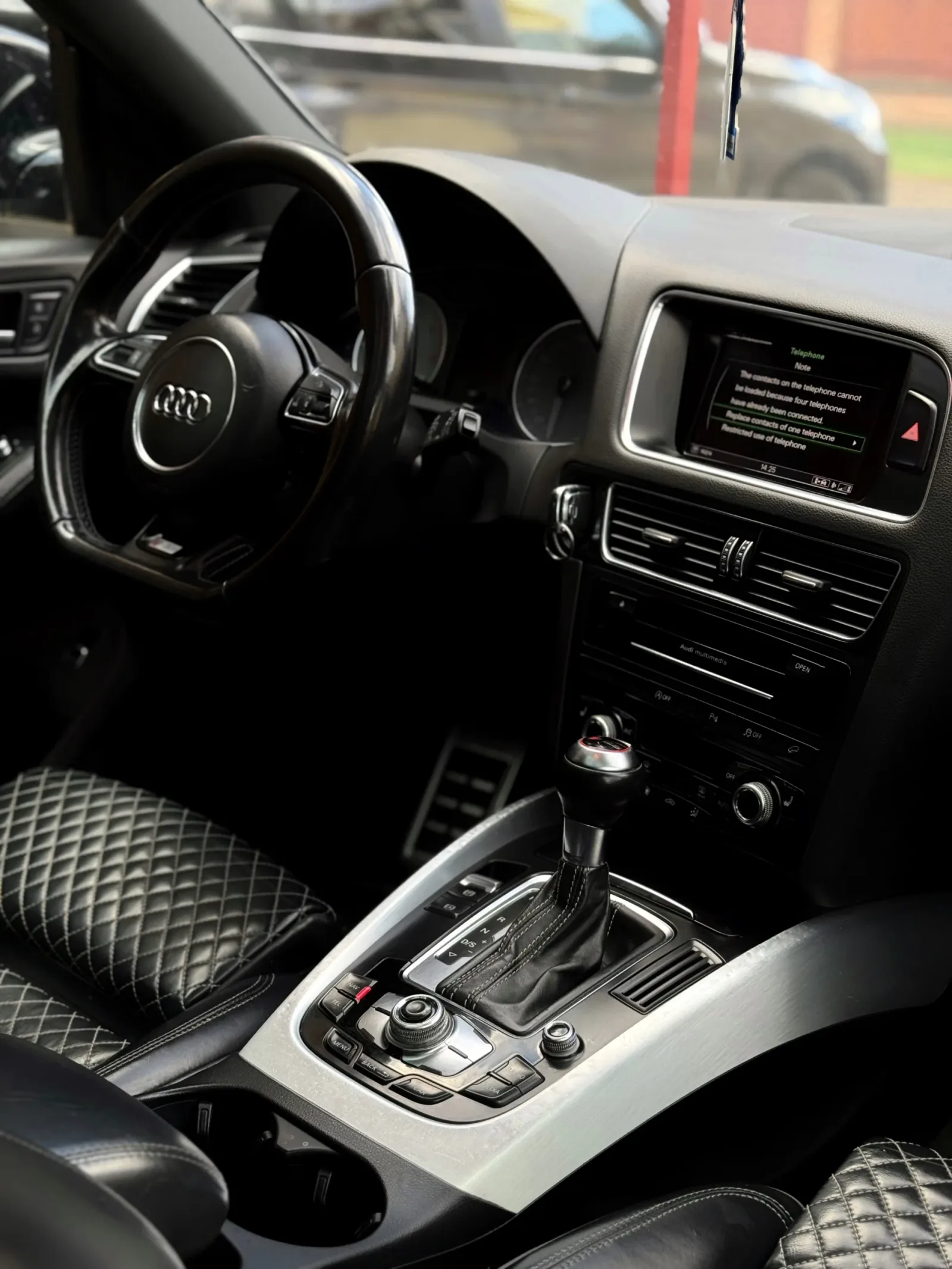 Audi SQ5 Plus Competition előnézeti kép 8