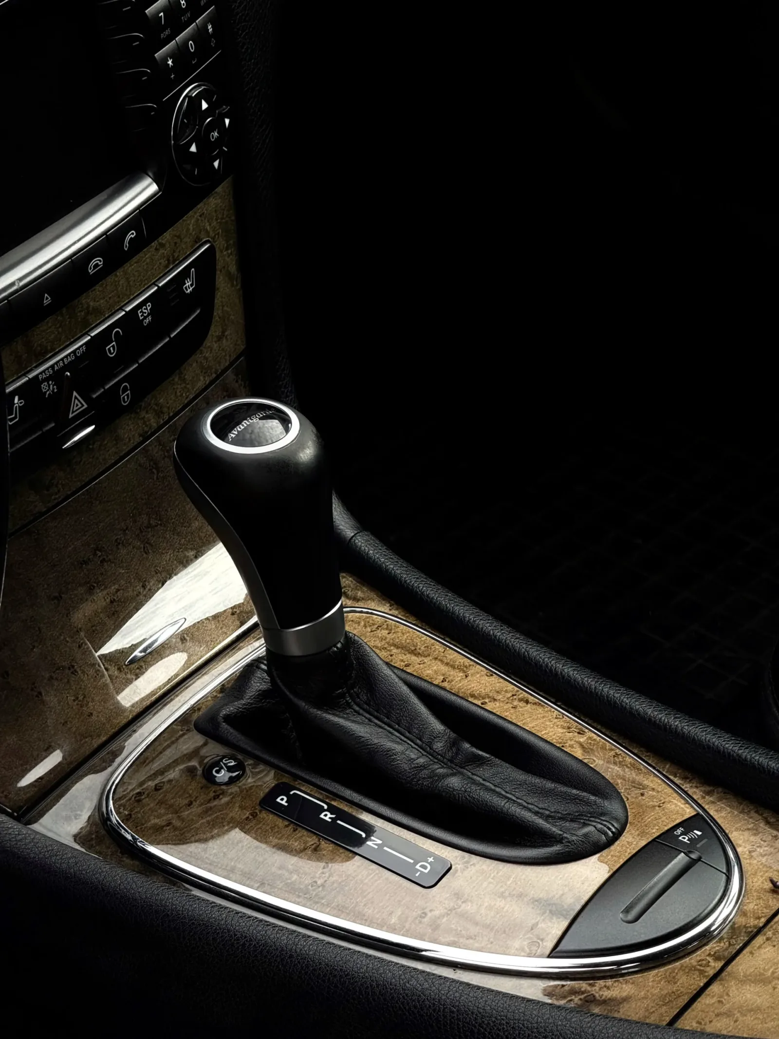 Mercedes E320CDI FL 4Matic előnézeti kép 14