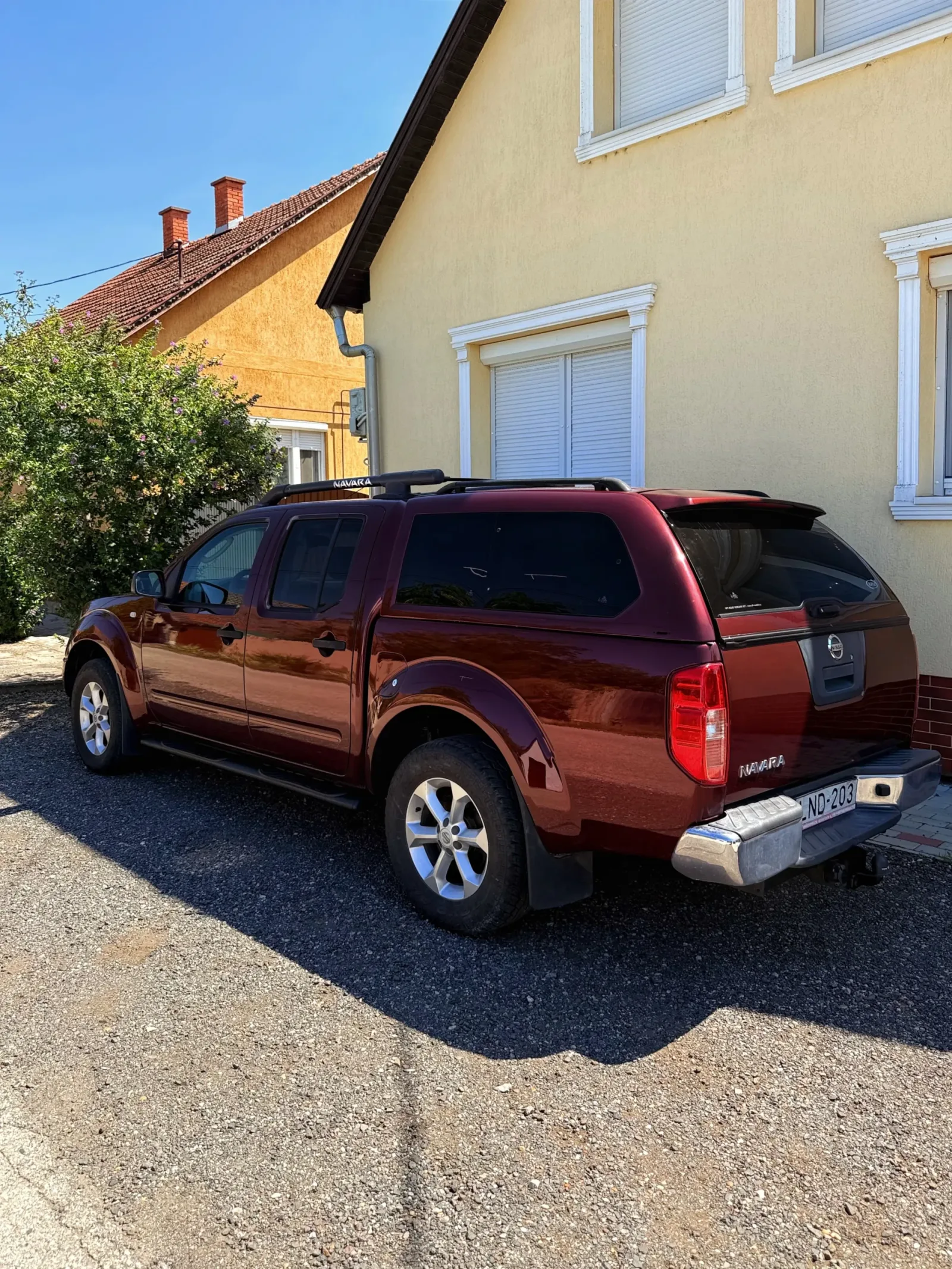 Nissan Navara 2.5dci 174le előnézeti kép 3