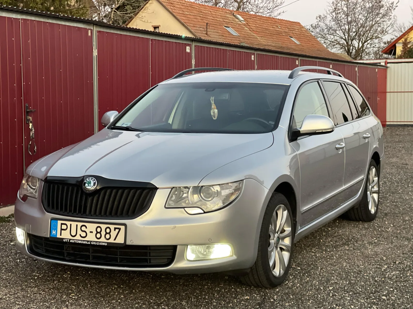 Skoda Superb 2.0 CR TDI DSG 6 előnézeti kép 2